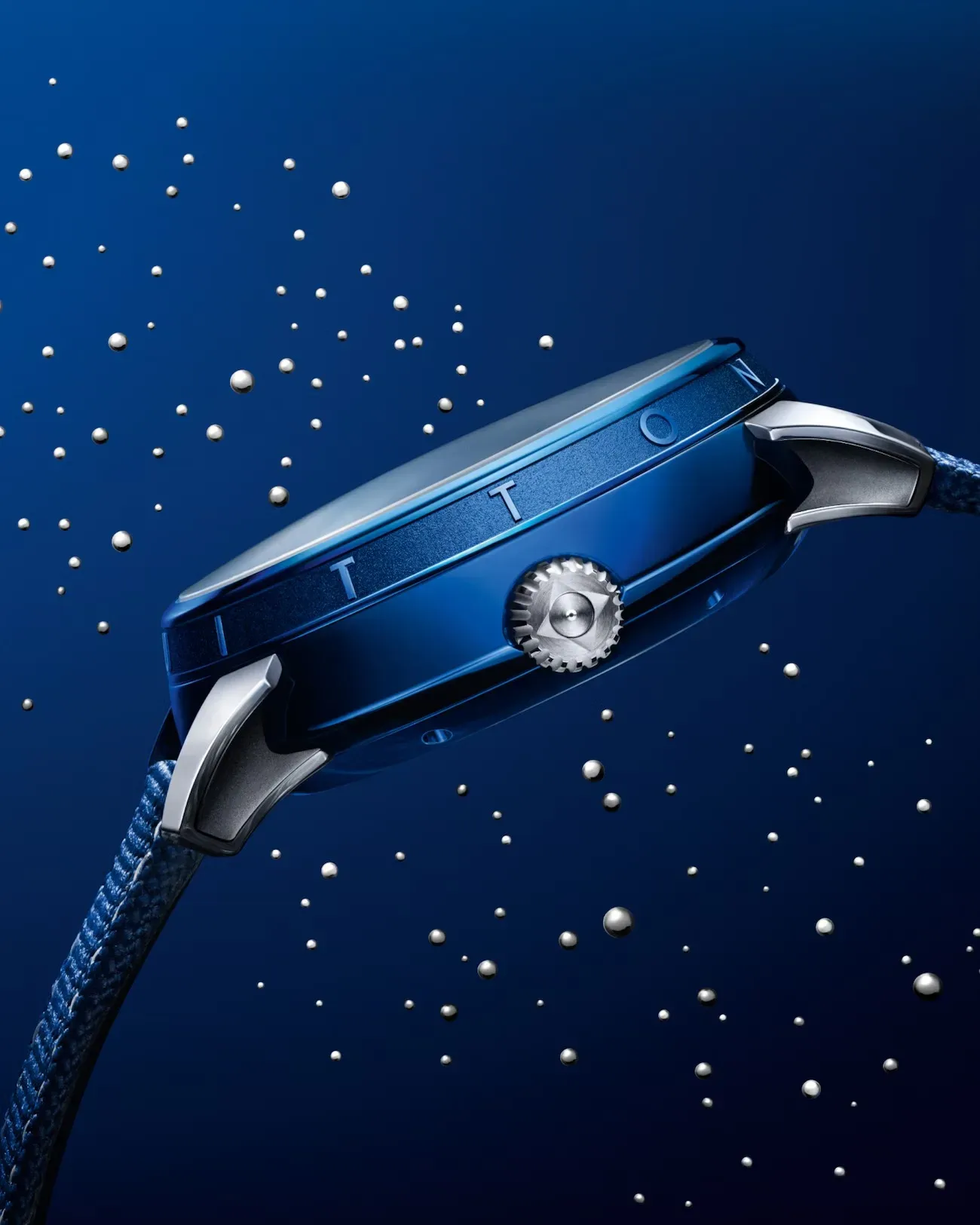 Luksuzna obsesija na kofeinu: Ko Louis Vuitton x De Bethune premakneta meje fizike