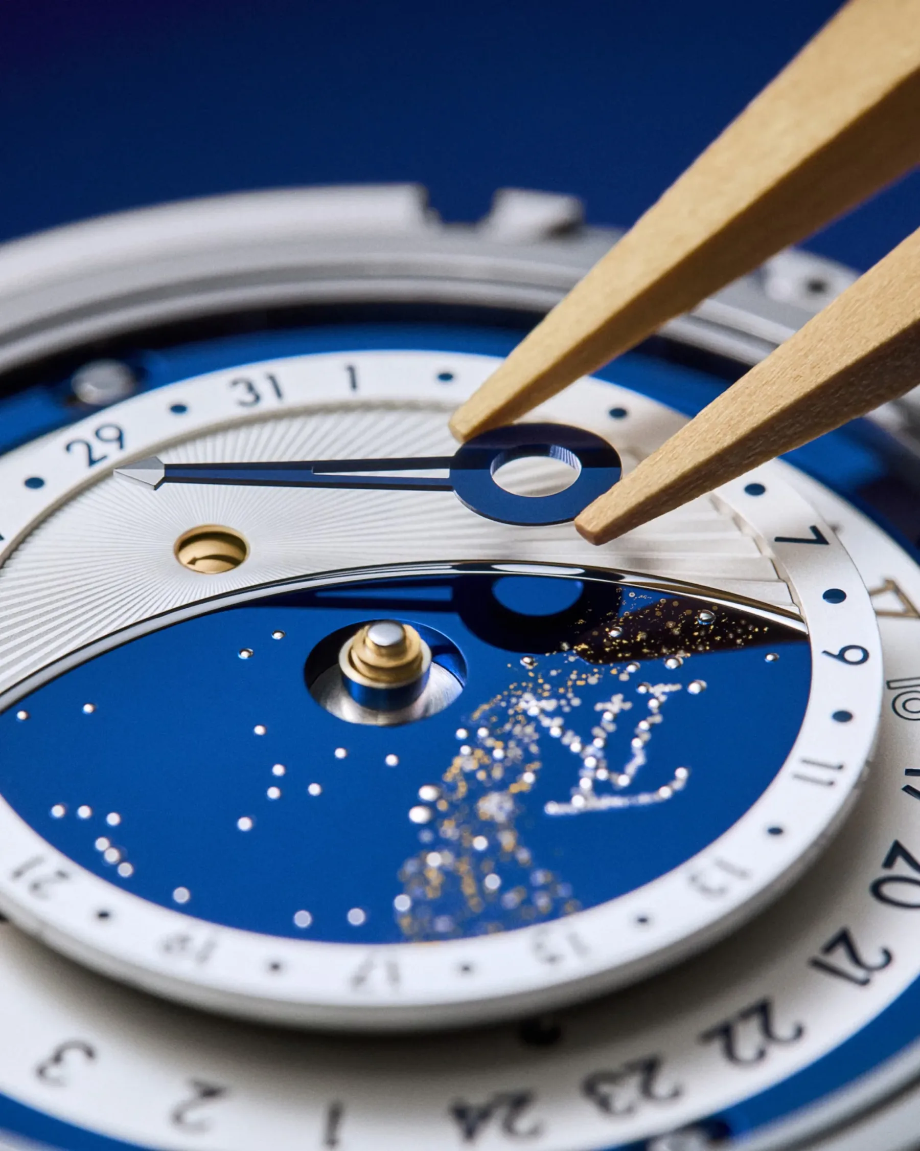 Luksuzna obsesija na kofeinu: Ko Louis Vuitton x De Bethune premakneta meje fizike