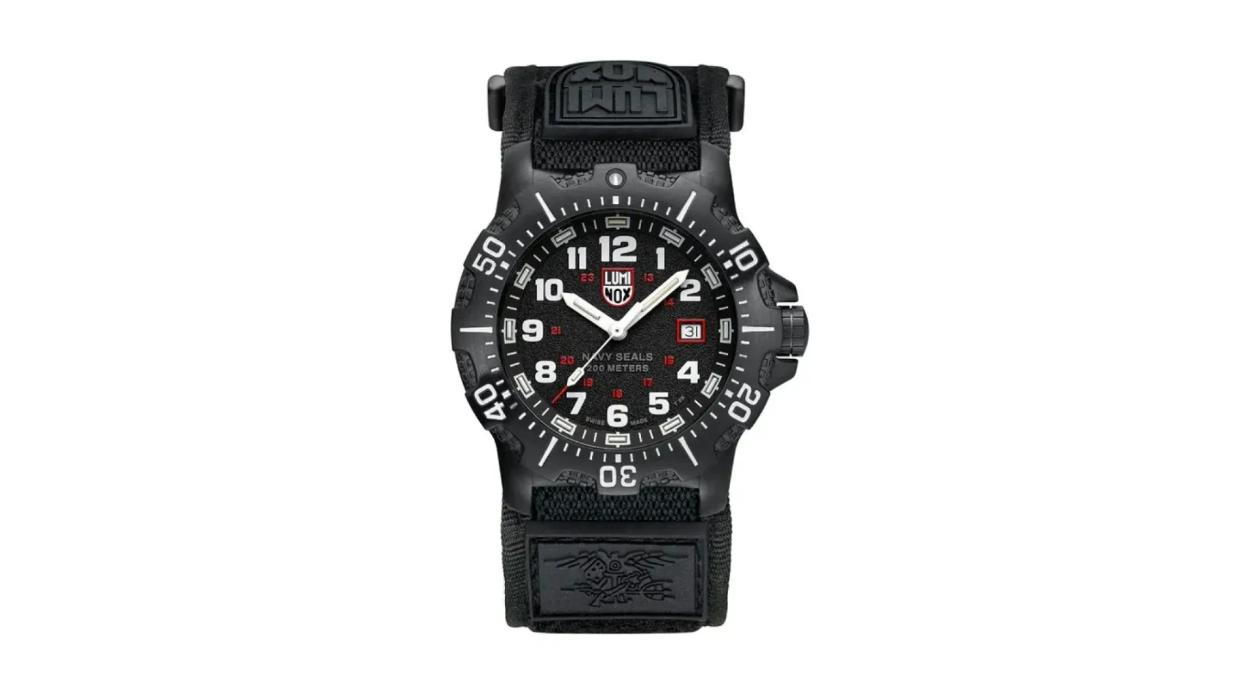 Luminox 4230: Nova generacija Navy SEAL ure, ki bi jo Rambo nosil skupaj s črno kravato