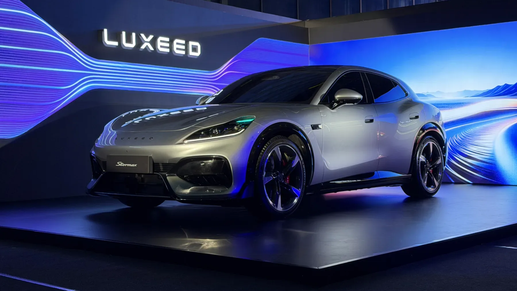 Luxeed in vonj, ki ga ni: Huawei in Chery sta v treh letih zgradila luksuzno znamko, pozabila pa na edino stvar, ki se je ne da kupiti