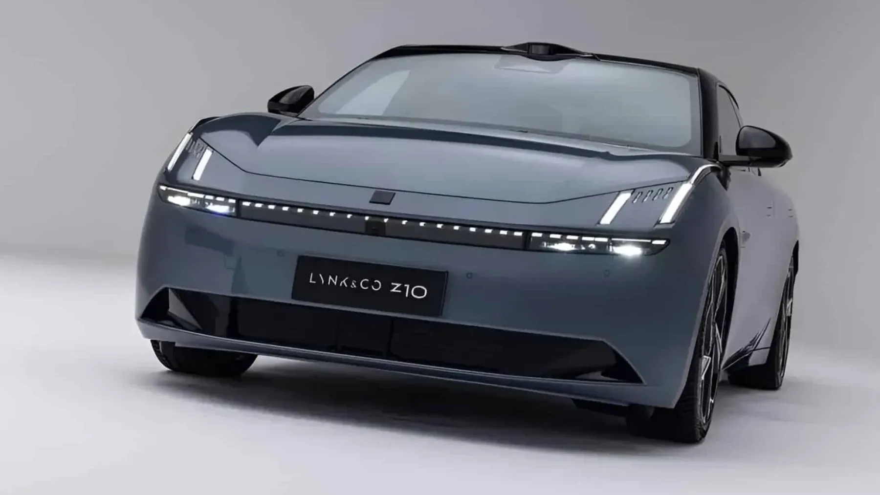 Lynk & Co Z10: revolucija v svetu električnih limuzin, ki je še ni v Evropi