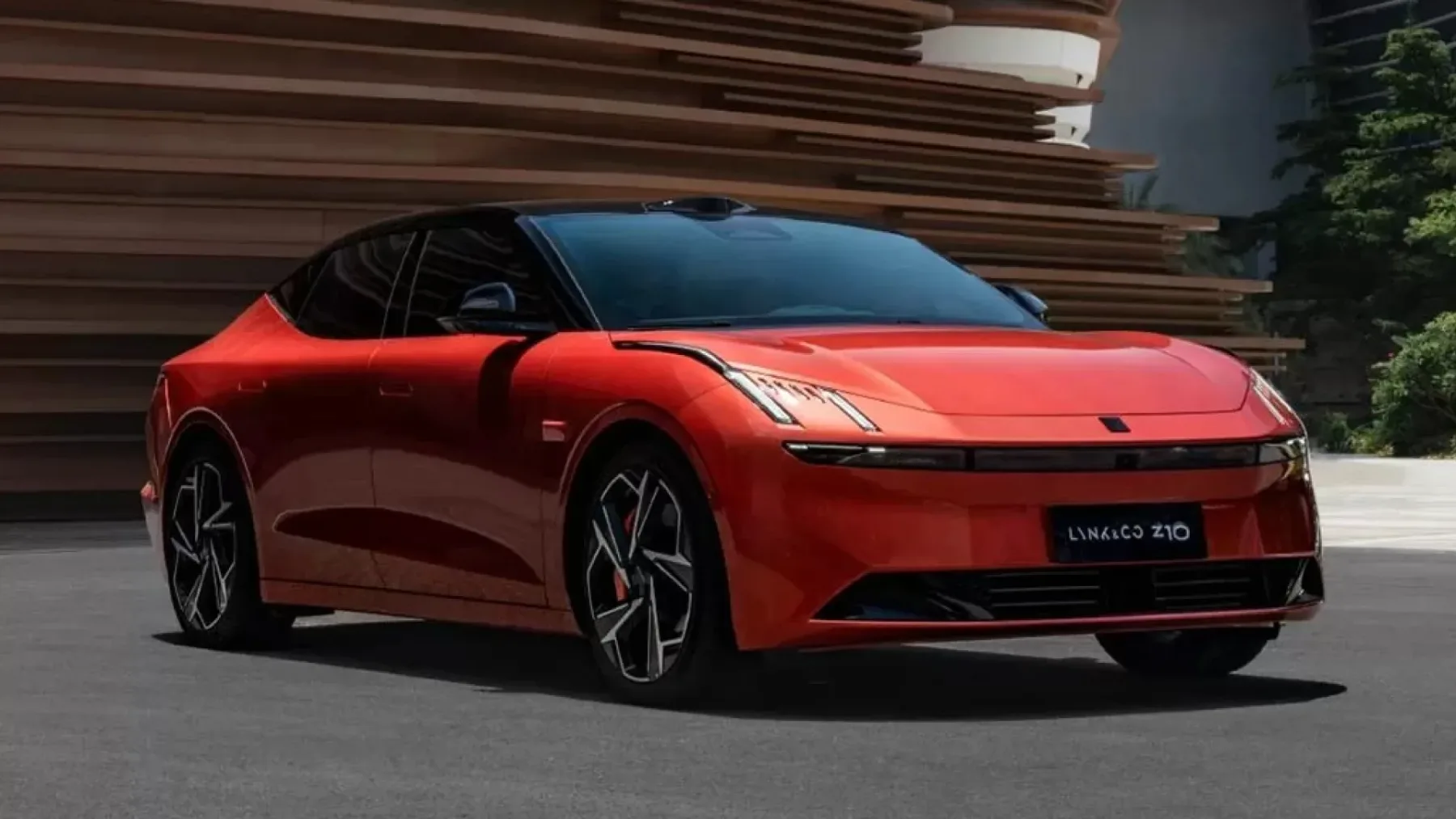 Lynk & Co Z10: revolucija v svetu električnih limuzin, ki je še ni v Evropi