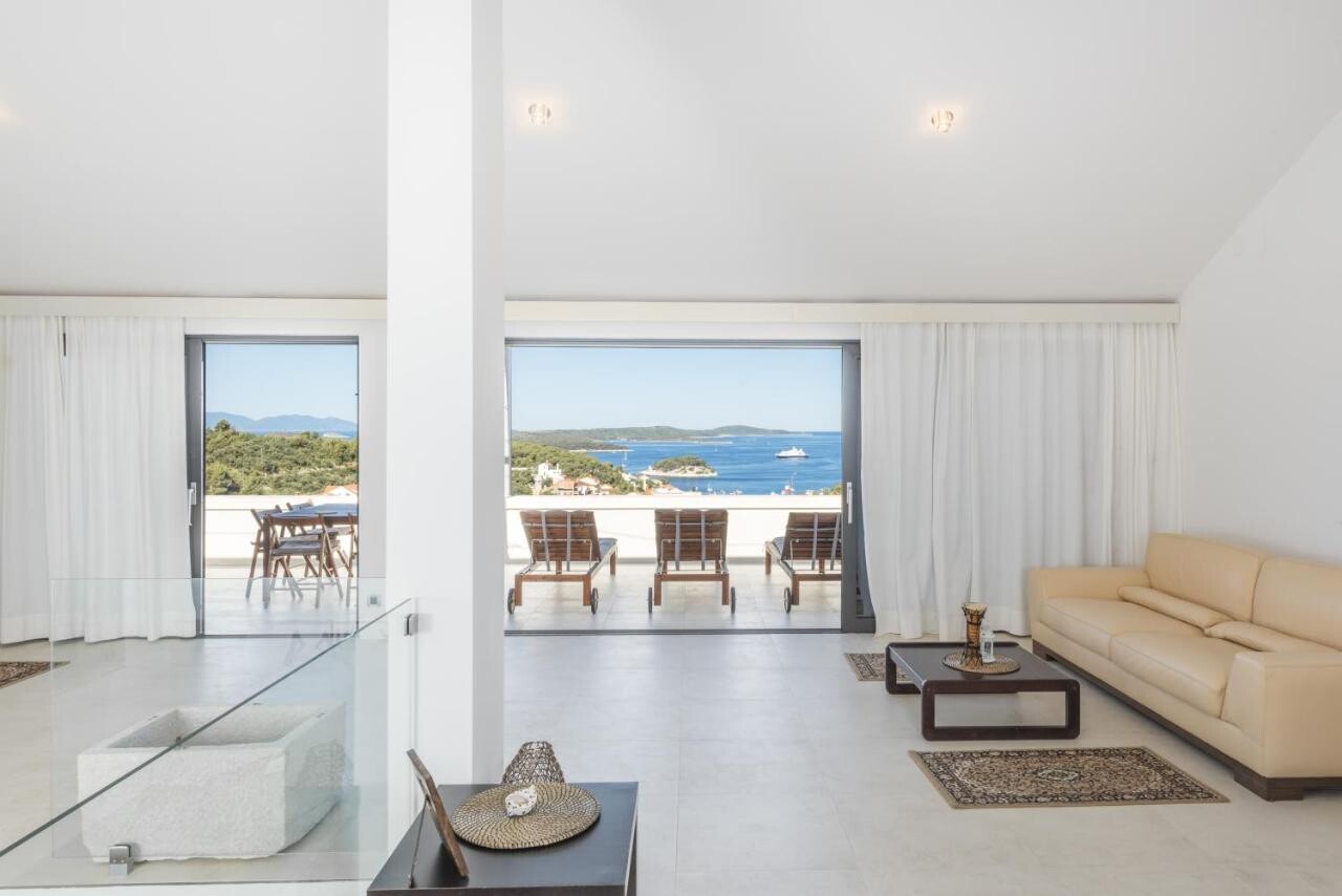 Maki Exclusive Apartments: prostorni apartmaji v srcu prekrasnega Hvara