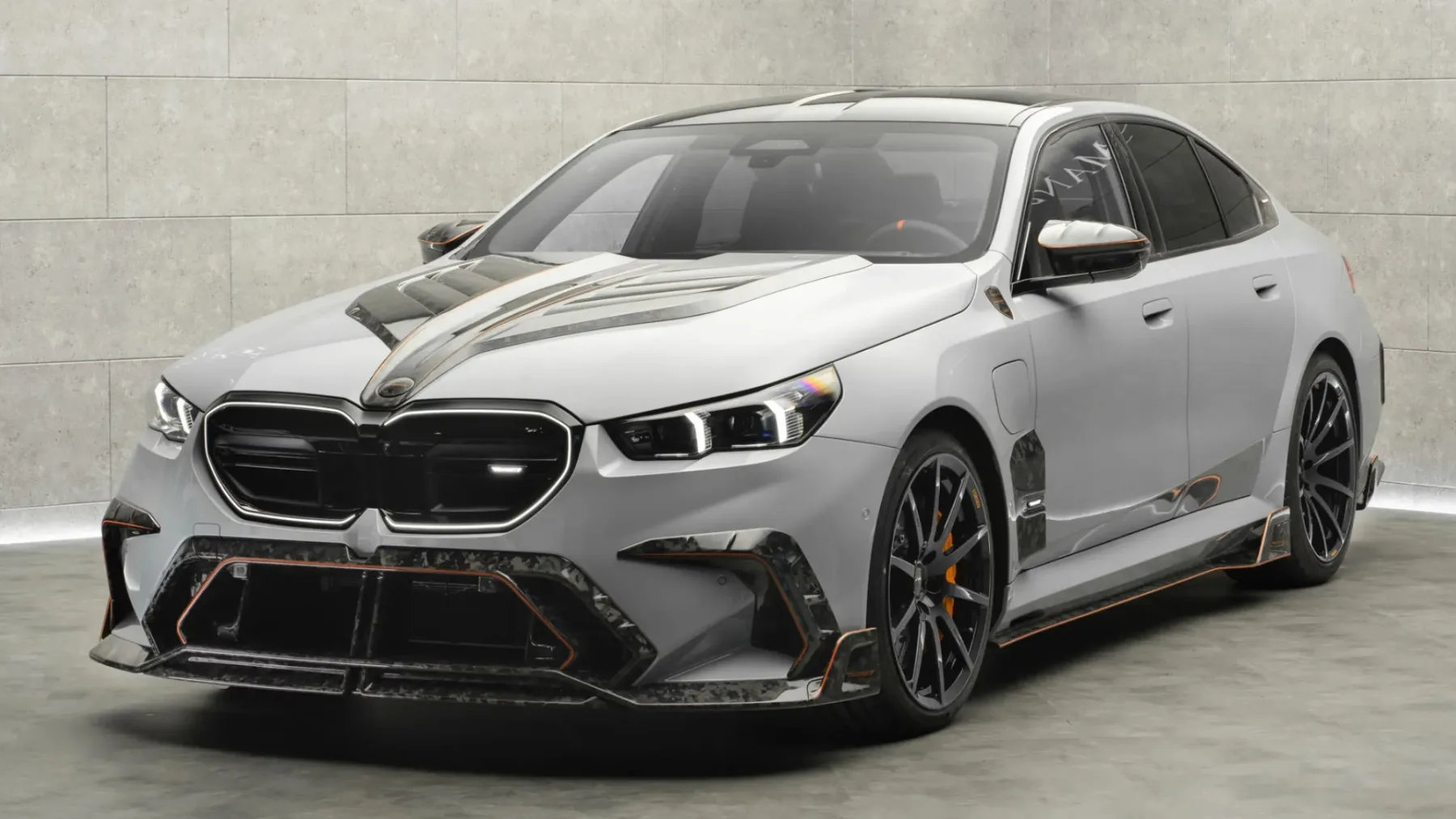 Mansory BMW M5 G90: Karbonska ekstaza in brutalni poskok moči