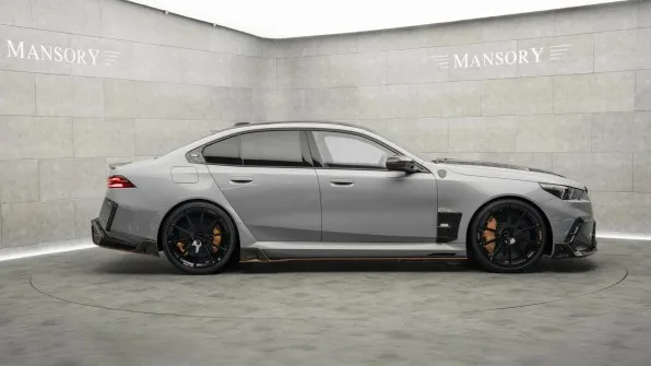Mansory BMW M5 G90: Karbonska ekstaza in brutalni poskok moči