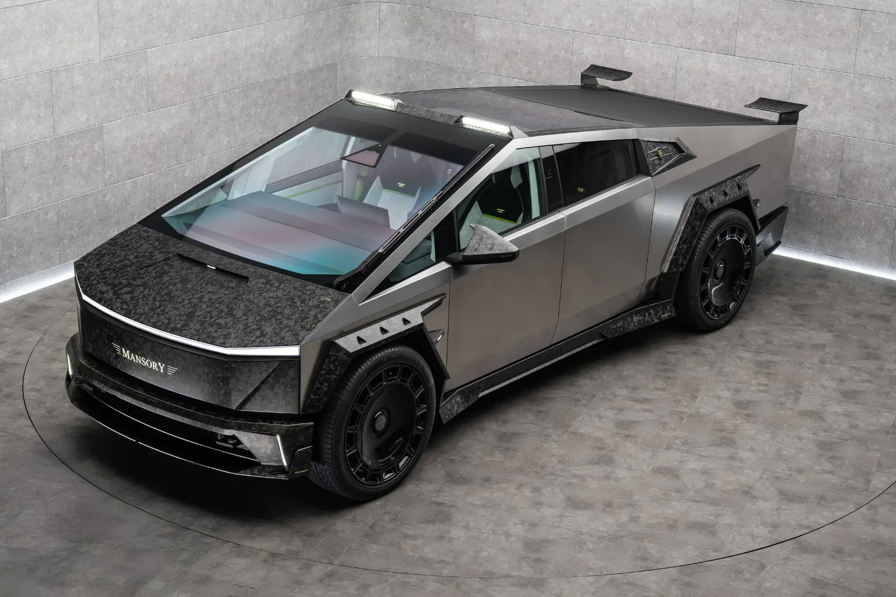 Mansory Elongation: ko Cybertruck postane še bolj ekstremen