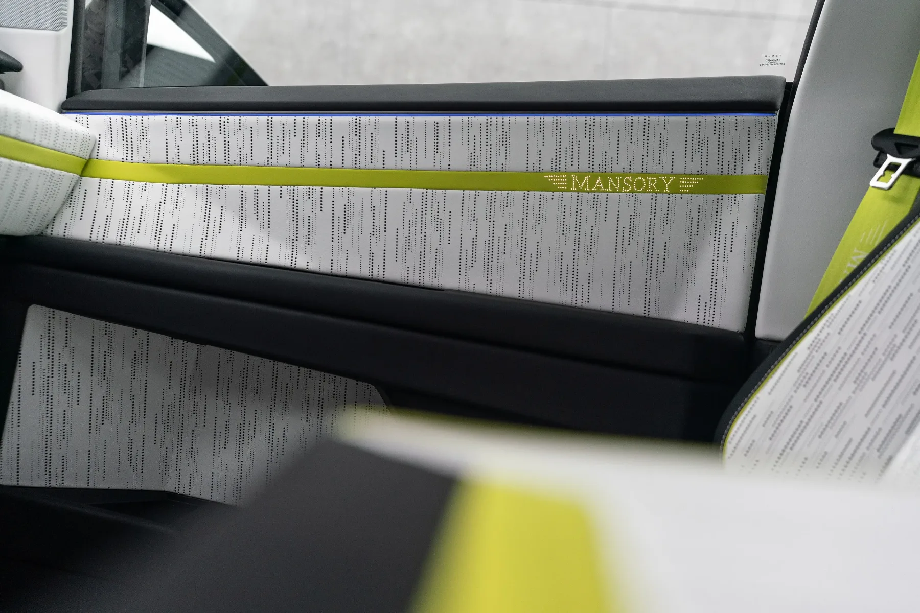 Mansory Elongation: ko Cybertruck postane še bolj ekstremen
