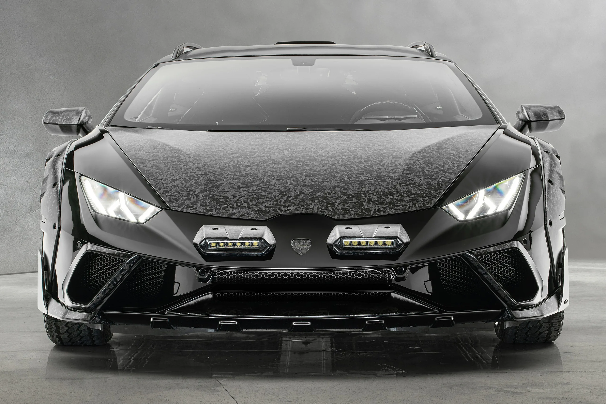 MANSORY Lamborghini Huracán Sterrato: neomejena moč in luksuz na vseh terenih