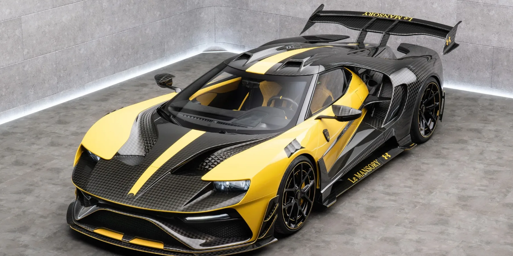Mansory x Under Armour Le Mansory Ford GT – ko se hypercar in superzvezda srečata na cesti
