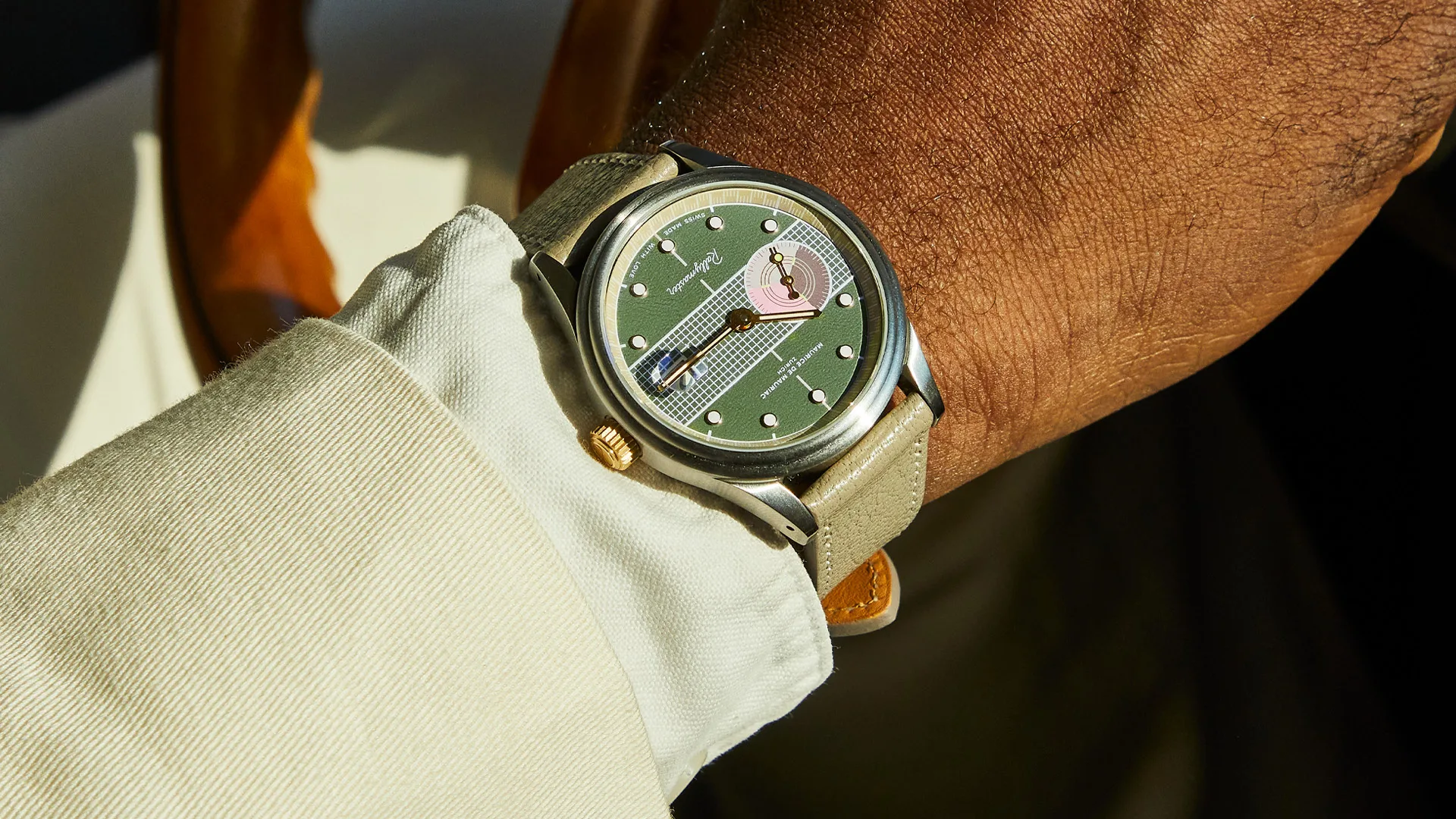 Maurice de Mauriac x Racquet Magazine ponovno navdušujeta z uro Maurice de Mauriac Rallymaster III