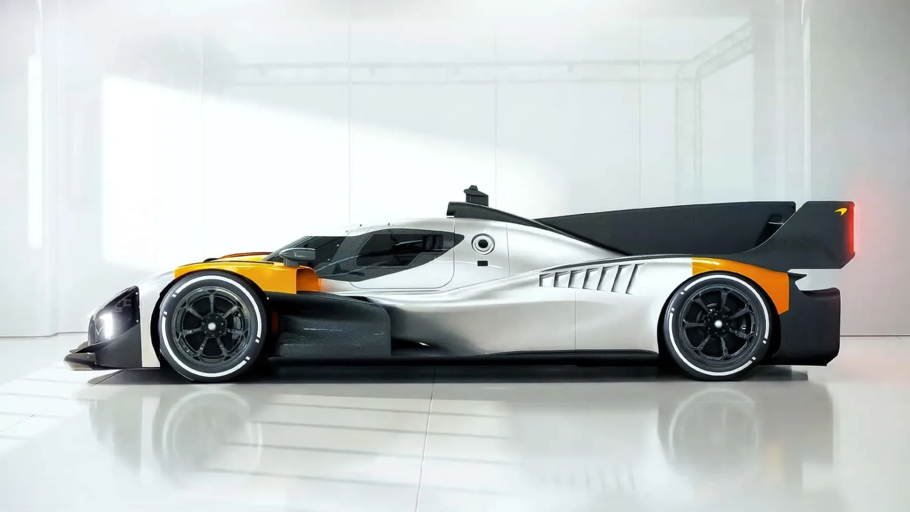 McLaren MCL-HY GTR: ko brez hibrida postane več kot s hibridom – 720 konjev, manj kot tona in nič voznikove pomoči razen lastne pameti