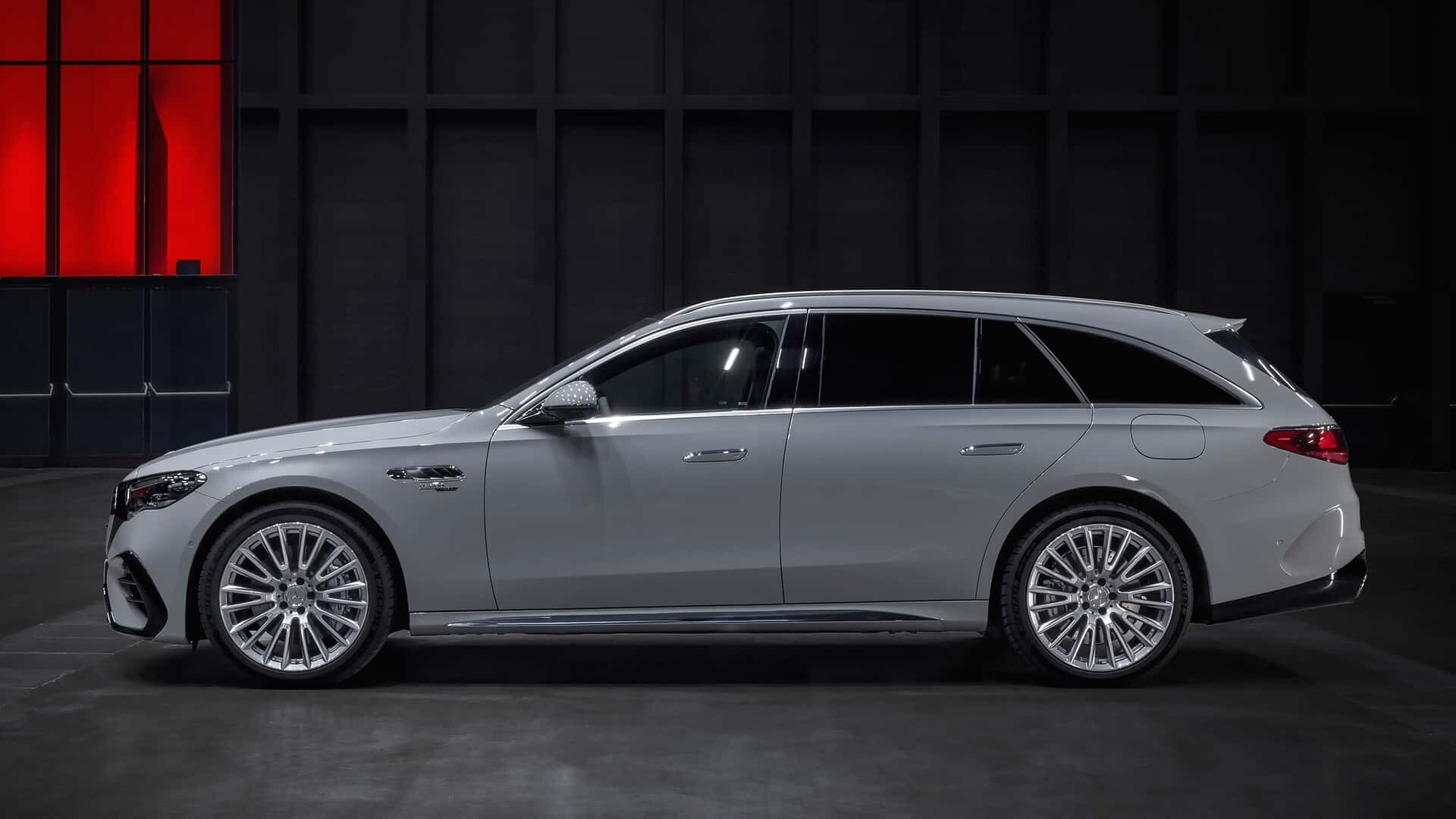 Mercedes-AMG E53: hibridna zverina z 603 KM – elektrika ji doda mišice