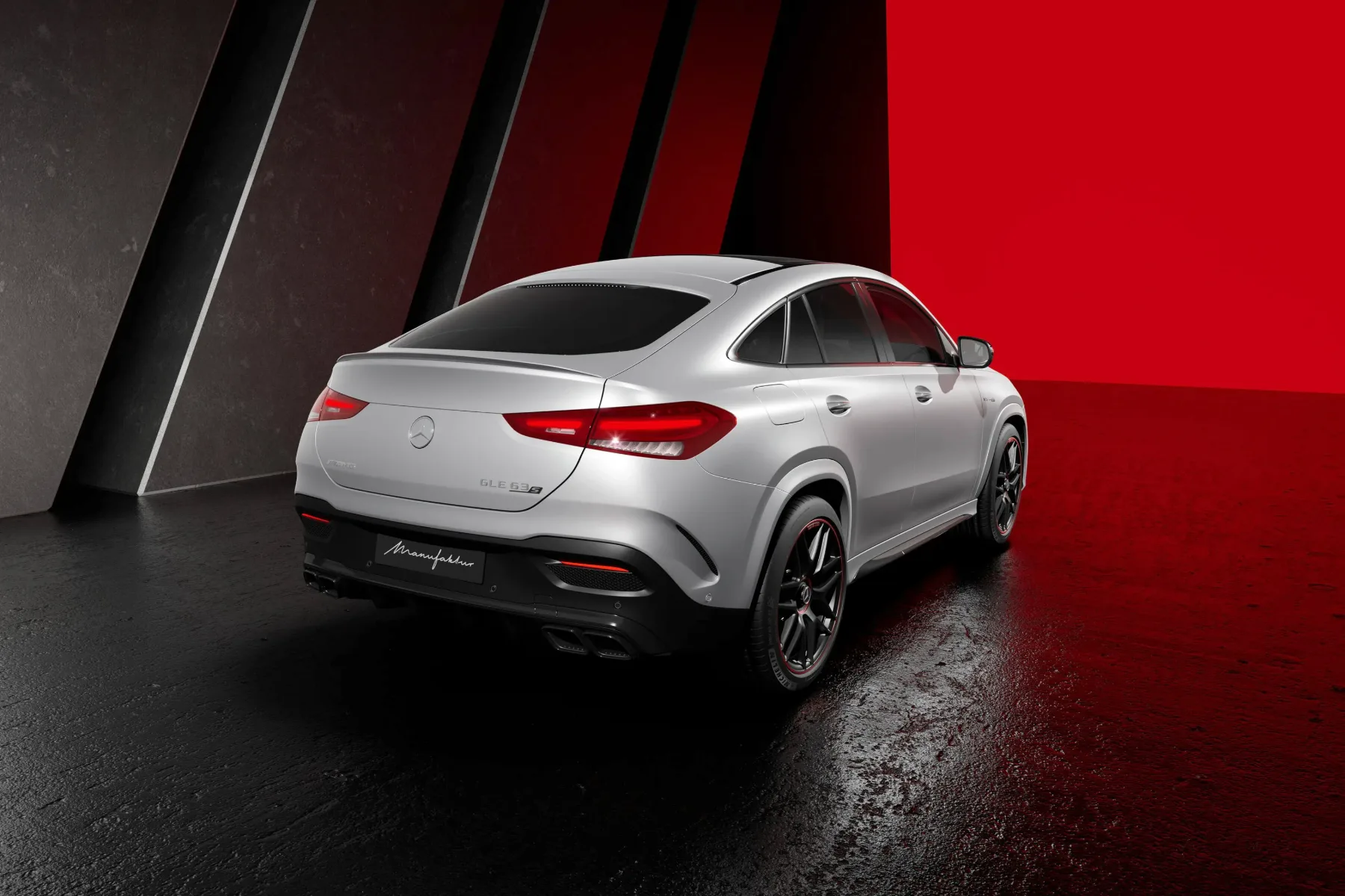 Mercedes-AMG GLE in GLS MANUFAKTUR Arctic Silver Edition: Ledena poezija konjskih moči