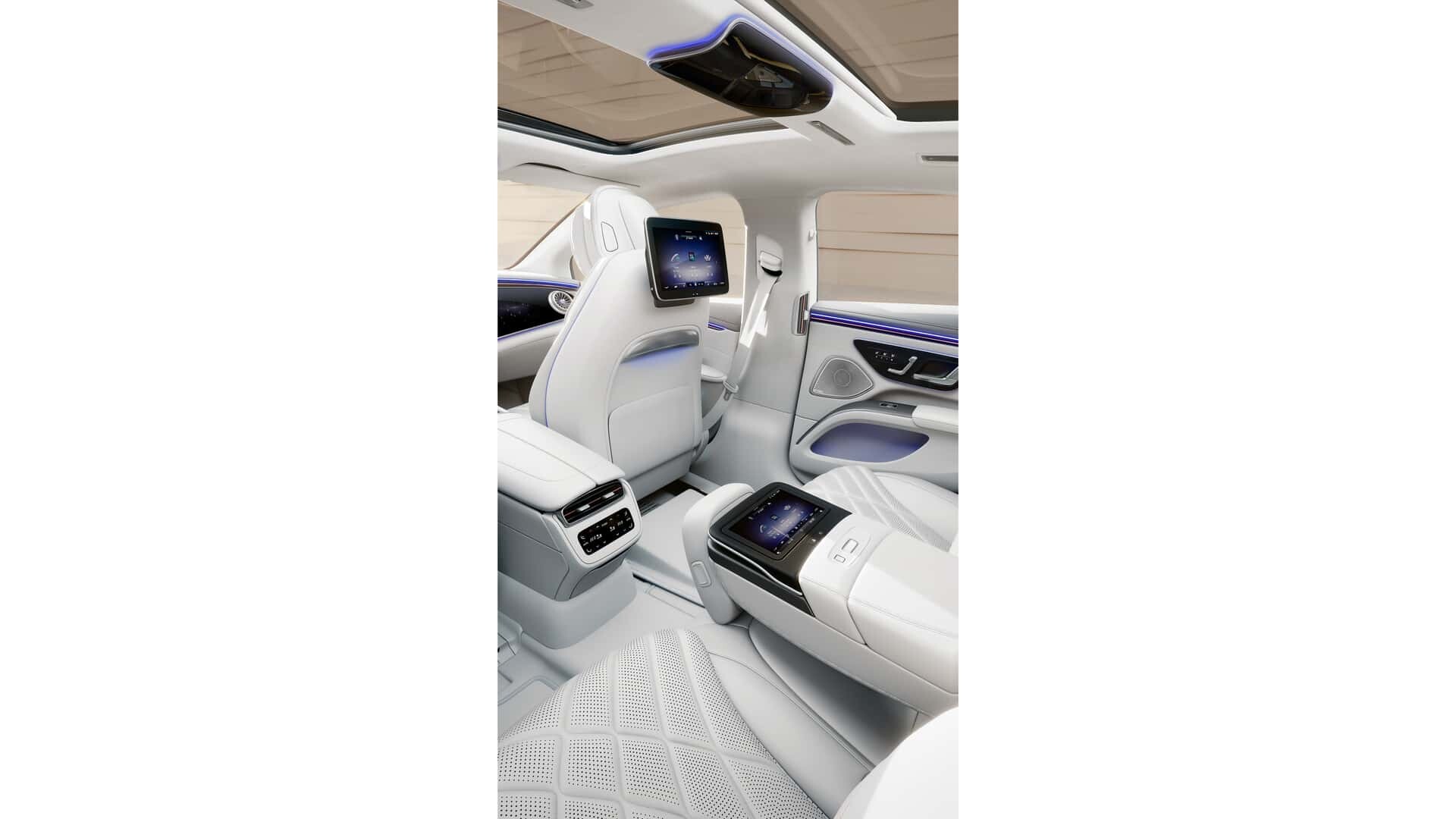 Mercedes-Benz EQS 2025: posodobljen električni luksuz