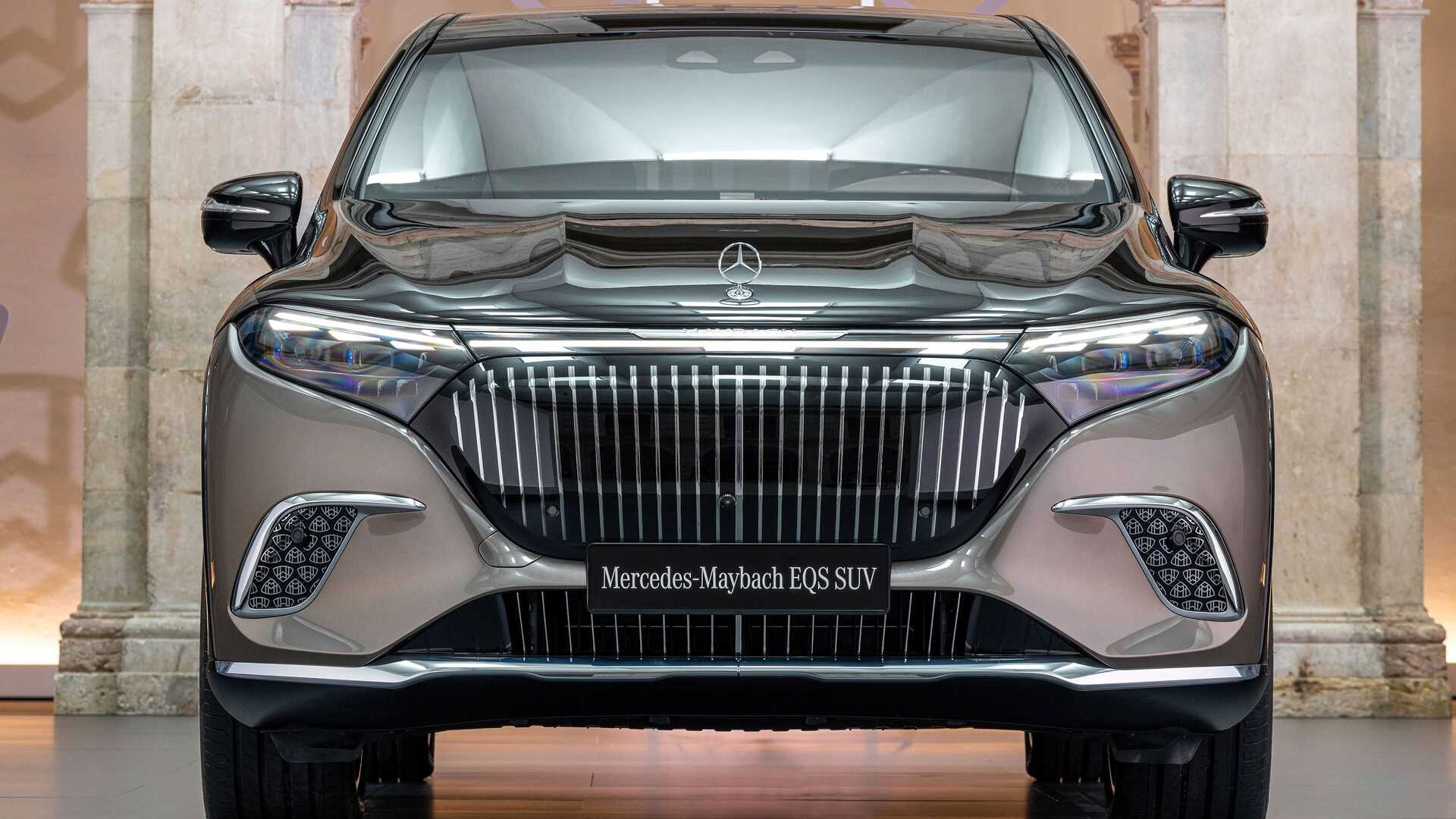 2024 Mercedes-Maybach EQS SUV; Foto: group-media.mercedes-benz.com