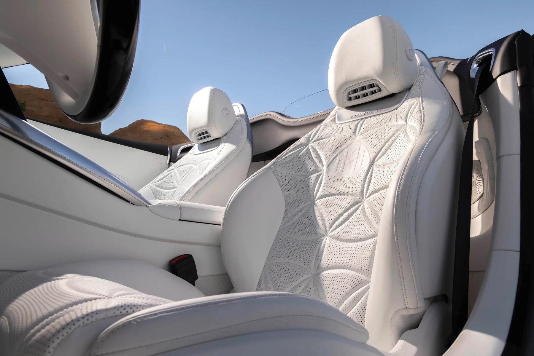 Mercedes-Maybach SL 680 Monogram Series – ko športnost sreča razkošje