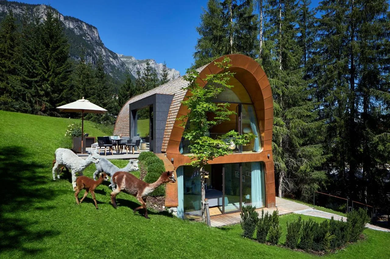 Mi Chalet, Alta Badia: to ni koča z razgledom, ampak razgled z razkošjem