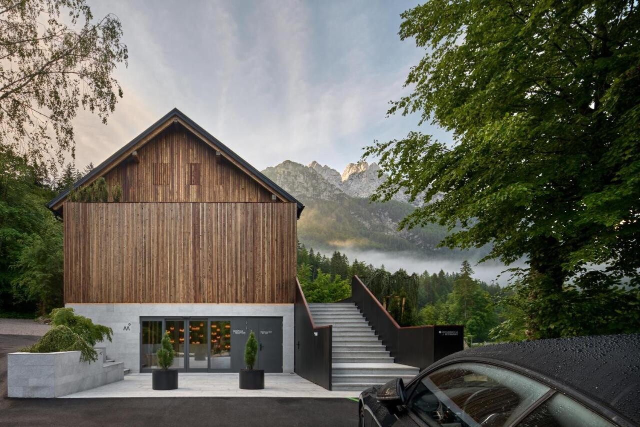 Milka Boutique Hotel (Slovenija): idilična nastanitev ob prelepem jezeru v Kranjski Gori