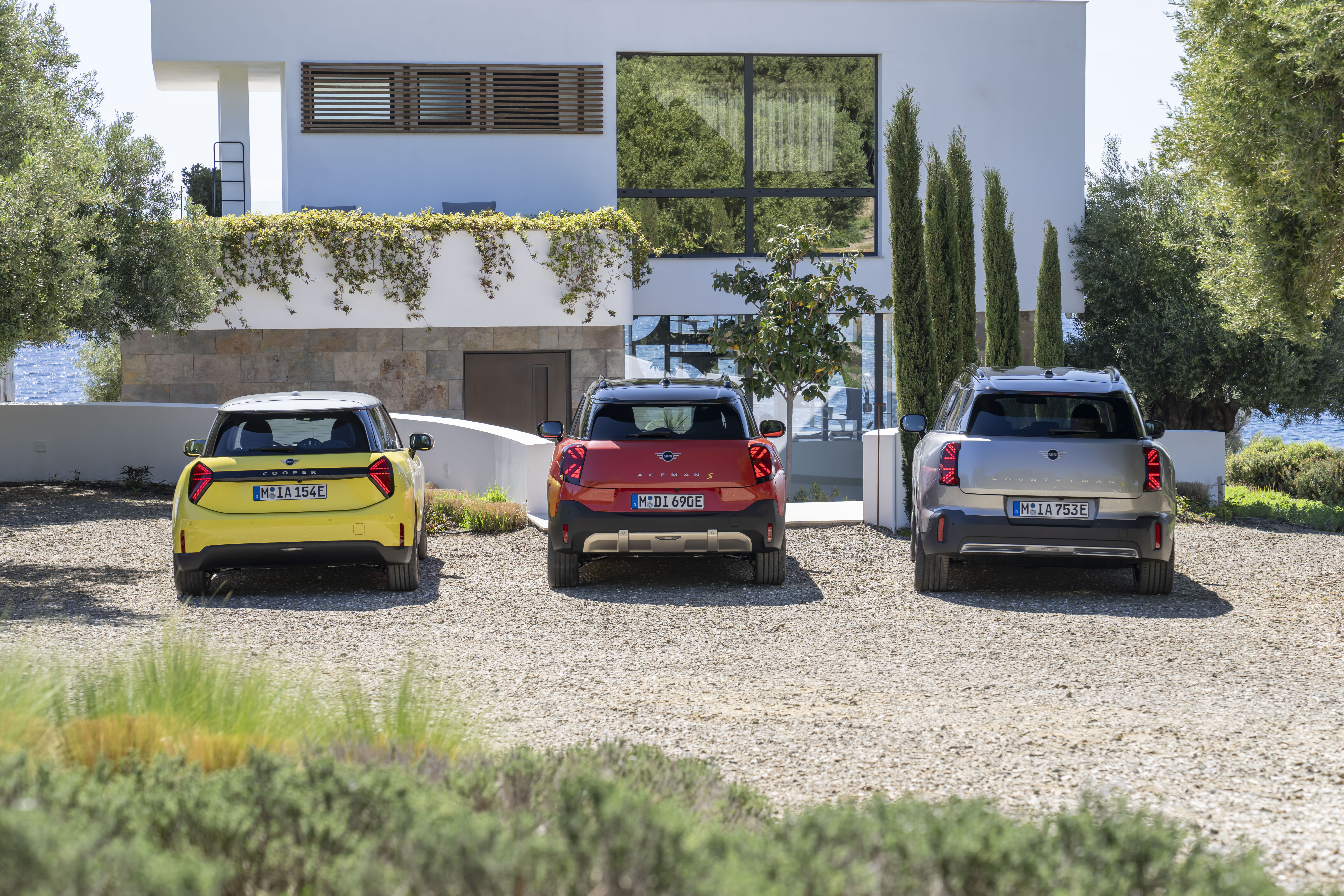 MINI Aceman: srednji otrok v družini MINI