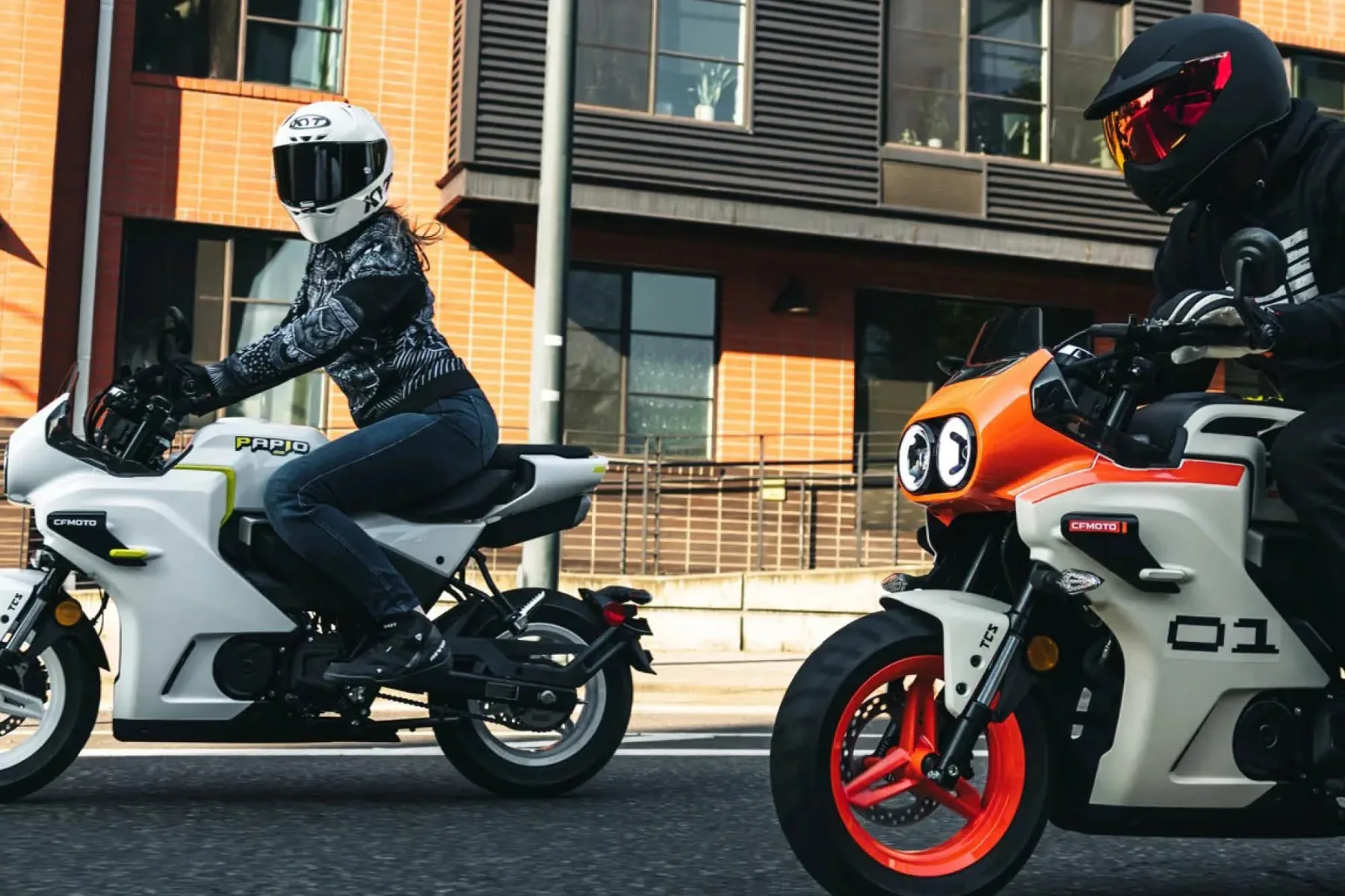 Mini café racer, ki te gleda z velikimi očmi: CFMOTO Papio SS 2026