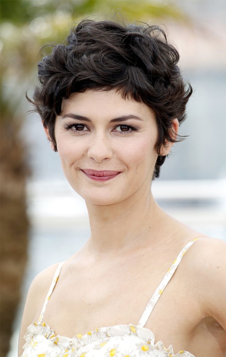 Pixie – frizura, ki pomladi obraz