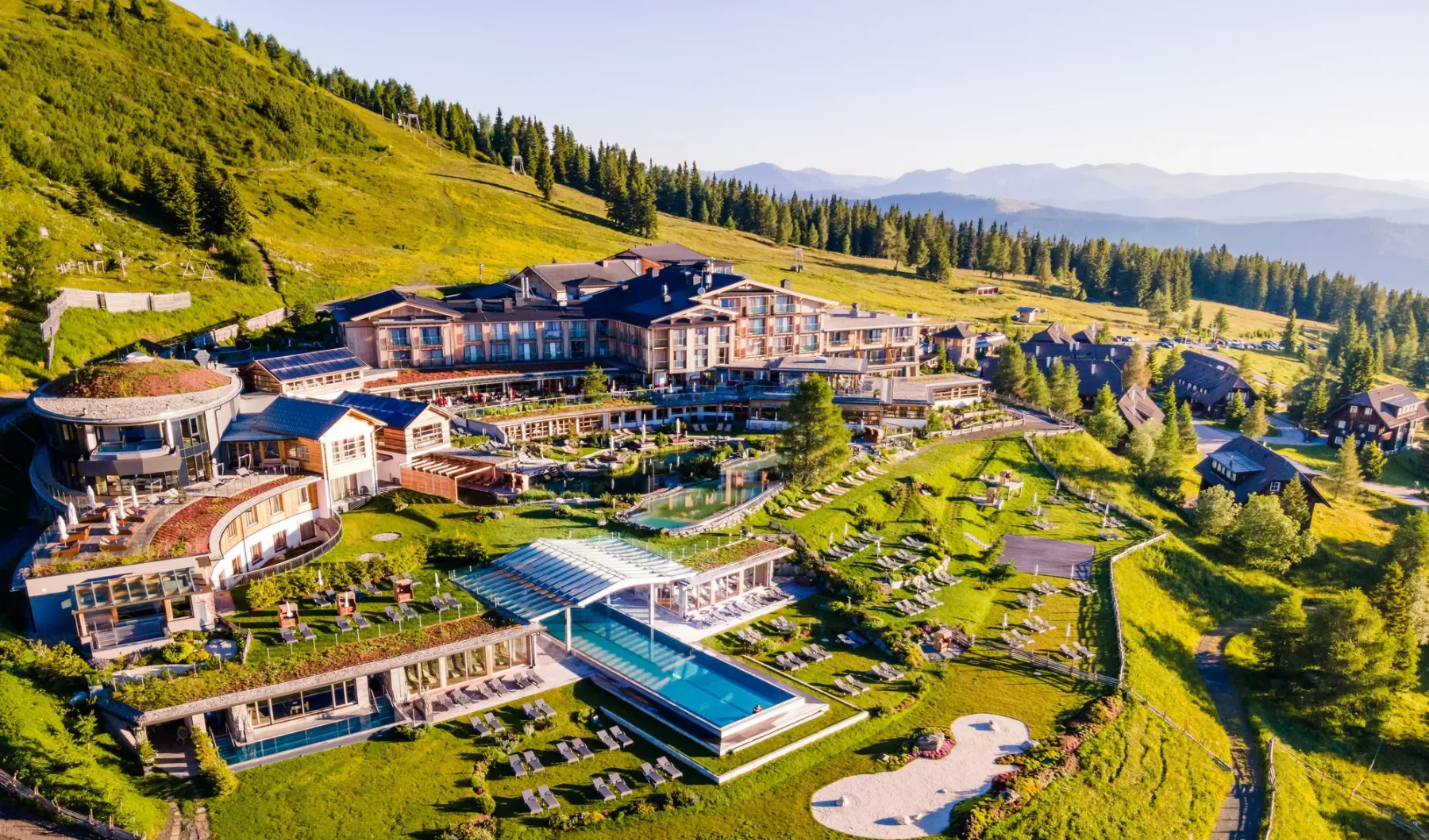 Mountain Resort Feuerberg: Gorska idila z wellnessom na Gerlitzen Alpe (Avstrija)