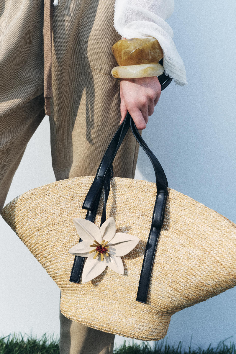 Must have poletni trend sandali s peto – špagarice