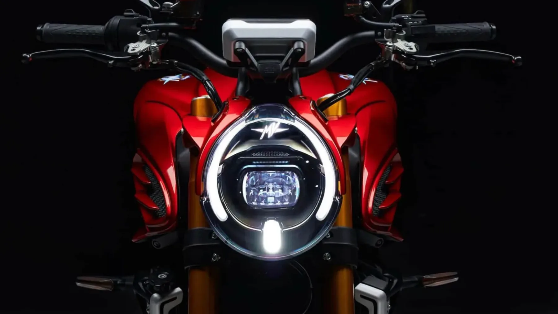 MV Agusta Brutale Oro 2026: Ko italijanski temperament sreča vsakdanjo uporabnost