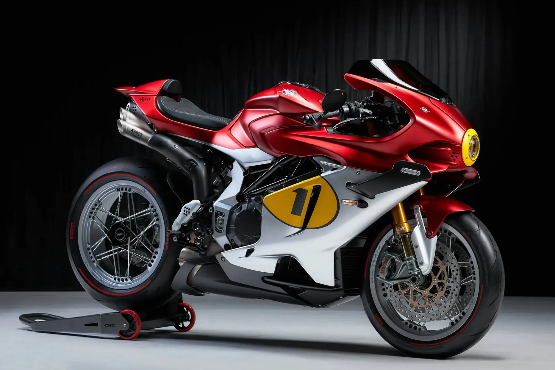 MV Agusta Superveloce 1000 Ago: zakaj 80 tisočakov in polletno čakanje nista (čisto) nora ideja