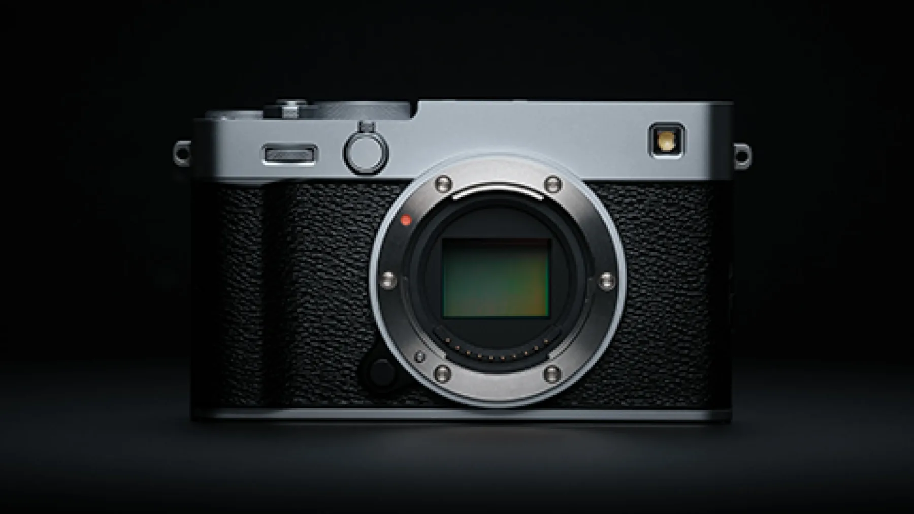 Najbolj modna kamera leta 2025 Fujifilm X-E5: Retro eleganca s pridihom prihodnosti