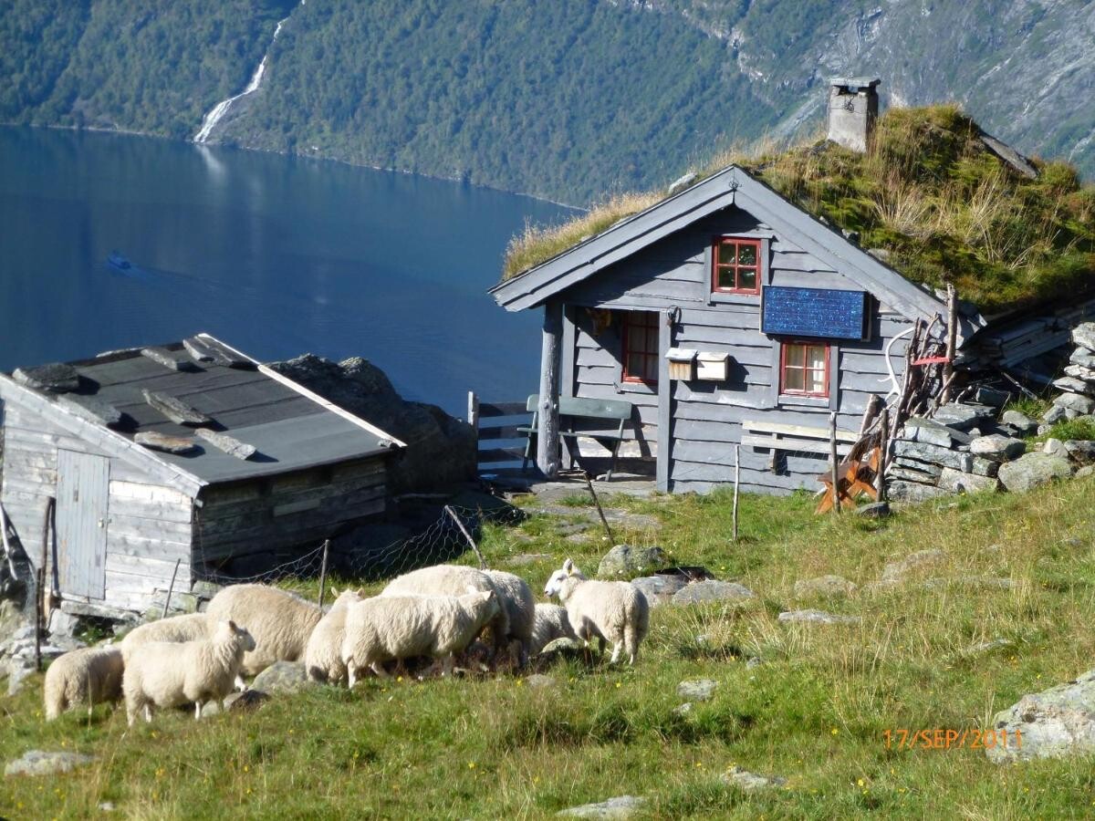 Najboljše namestitve za romantične počitnice v neokrnjeni naravi na Norveškem