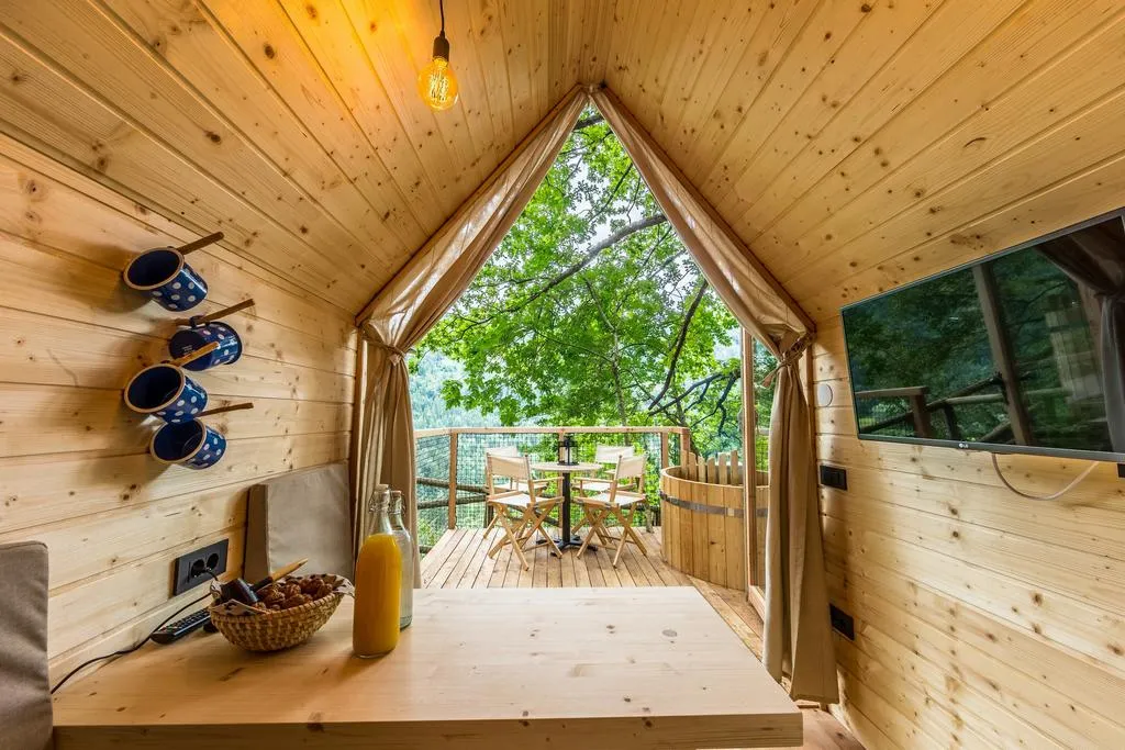 Glamping Ribno (Foto: Booking.com)