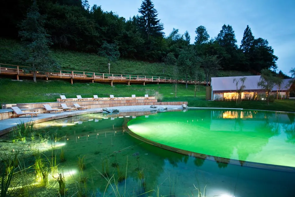 Herbal glamping resort Ljubno (Foto: Booking.com)