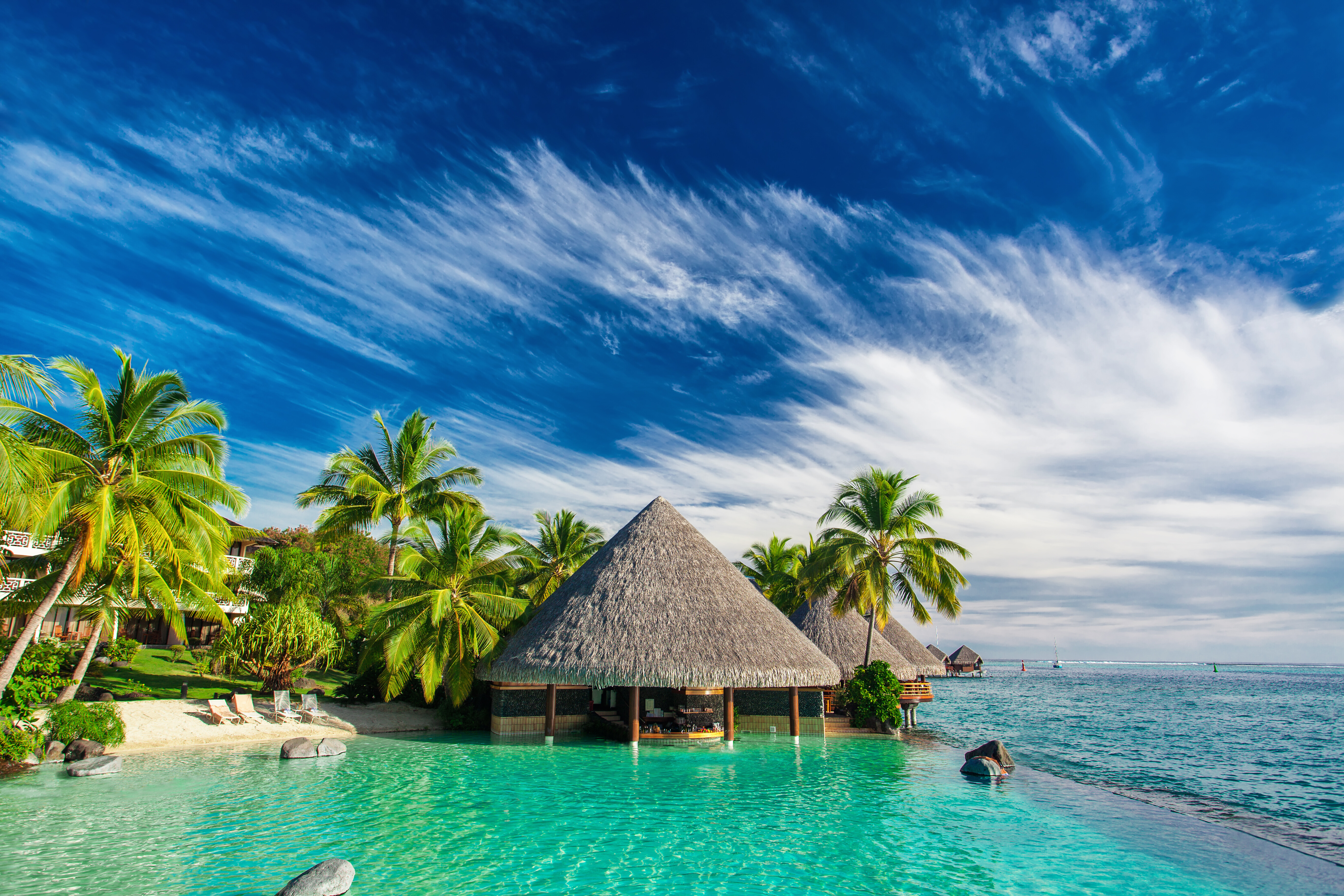Najboljši hoteli na Francoski Polineziji za zaljubljence: od Tahitija do Bora Bora za počitnice kot iz sanj