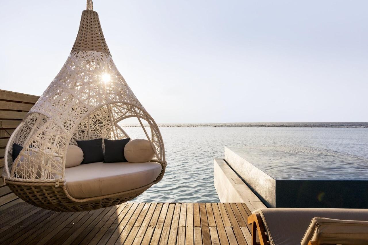 Najboljši hoteli na Maldivih: za mladoporočence in zaljubljene pare
