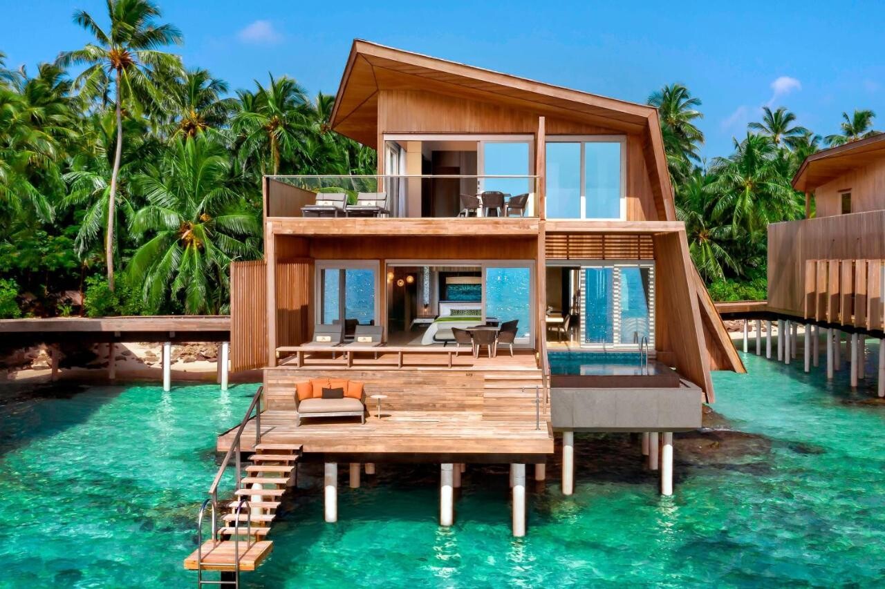 Najboljši hoteli na Maldivih: za mladoporočence in zaljubljene pare