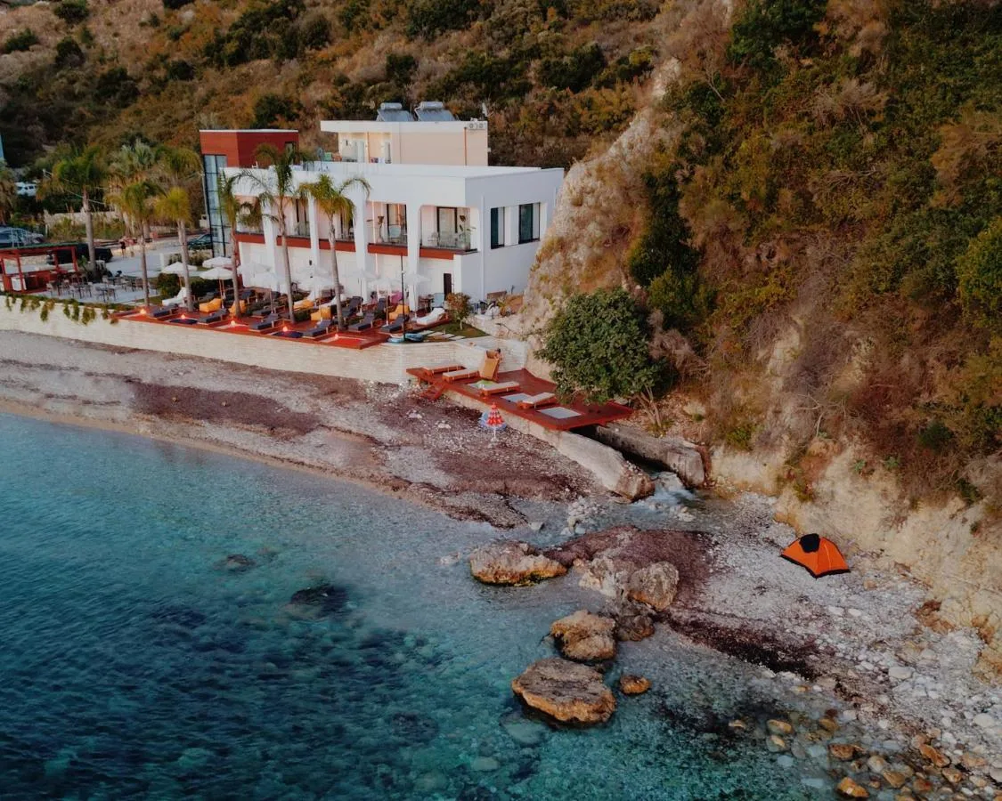 Najboljši hoteli na obali Albanije; za nepozaben oddih na jugu Jadrana