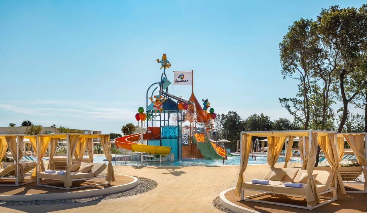 Najboljši kampi za družine na Hrvaškem 2024, kjer bodo otroci uživali kot nikoli prej