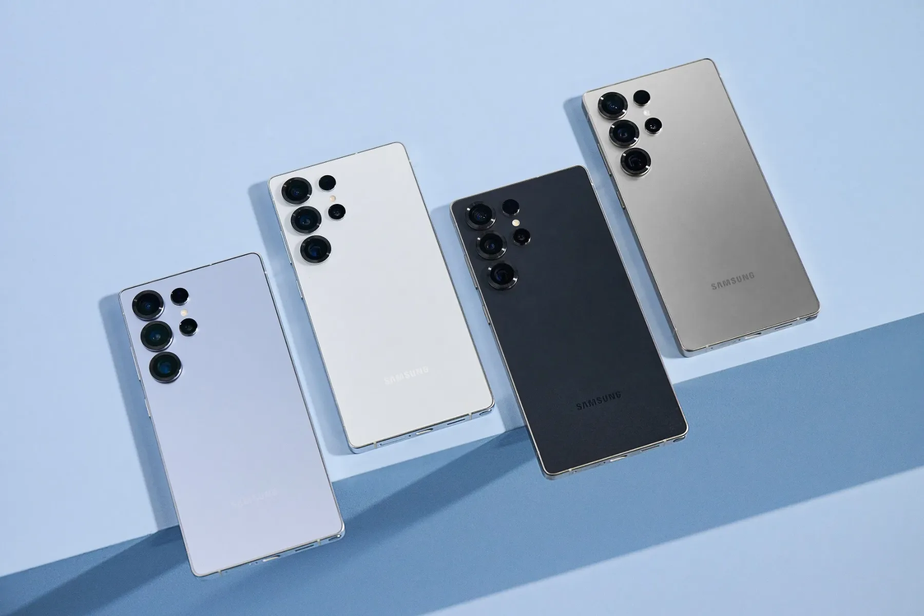 Najboljši zimski sopotnik: Galaxy S25 serija, ki se prilagaja vašemu tempu