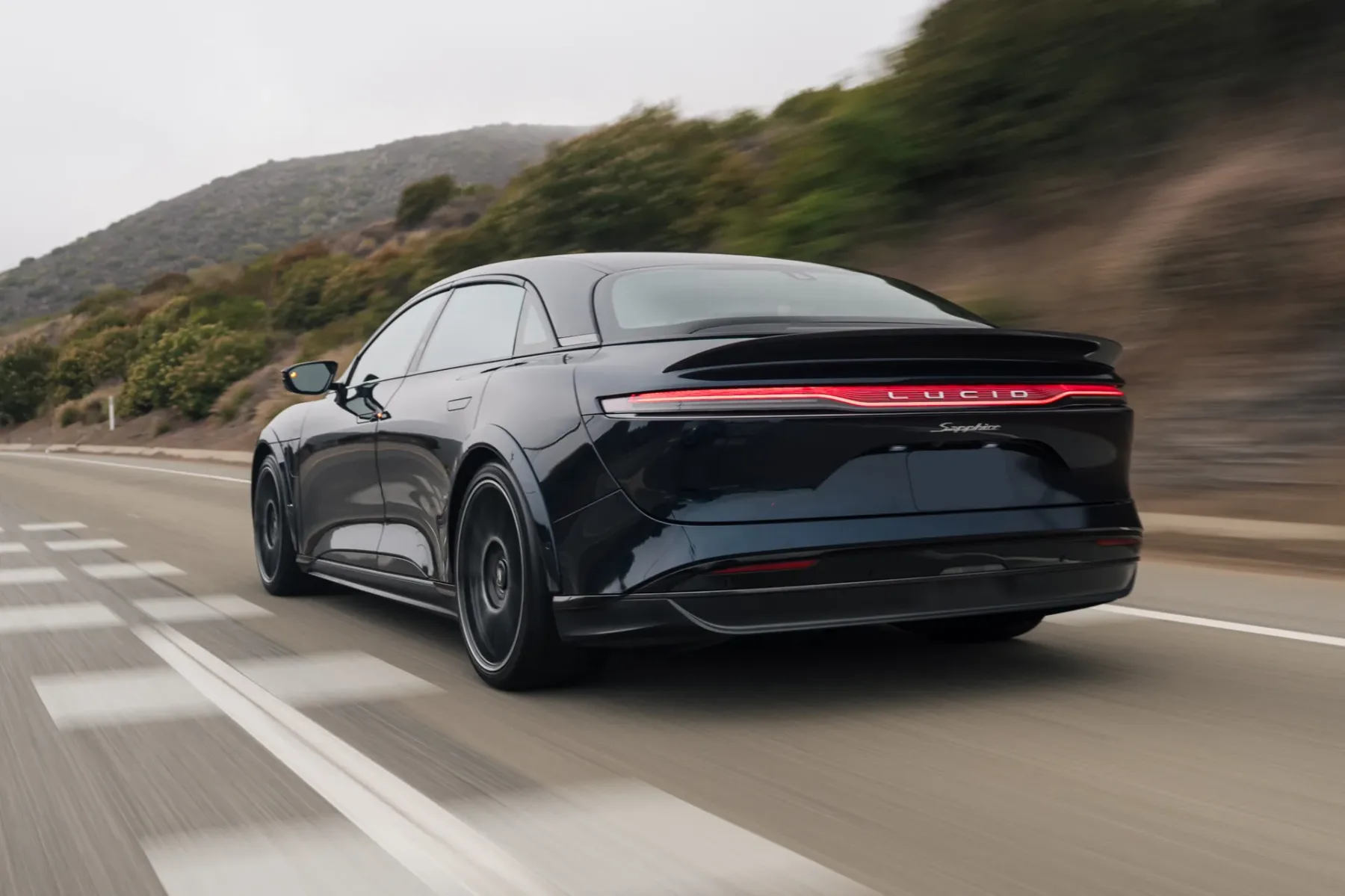 Najhitrejše blindirano oklepno vozilo na svetu: Lucid Air Sapphire predelovalca U.S. Armor Group