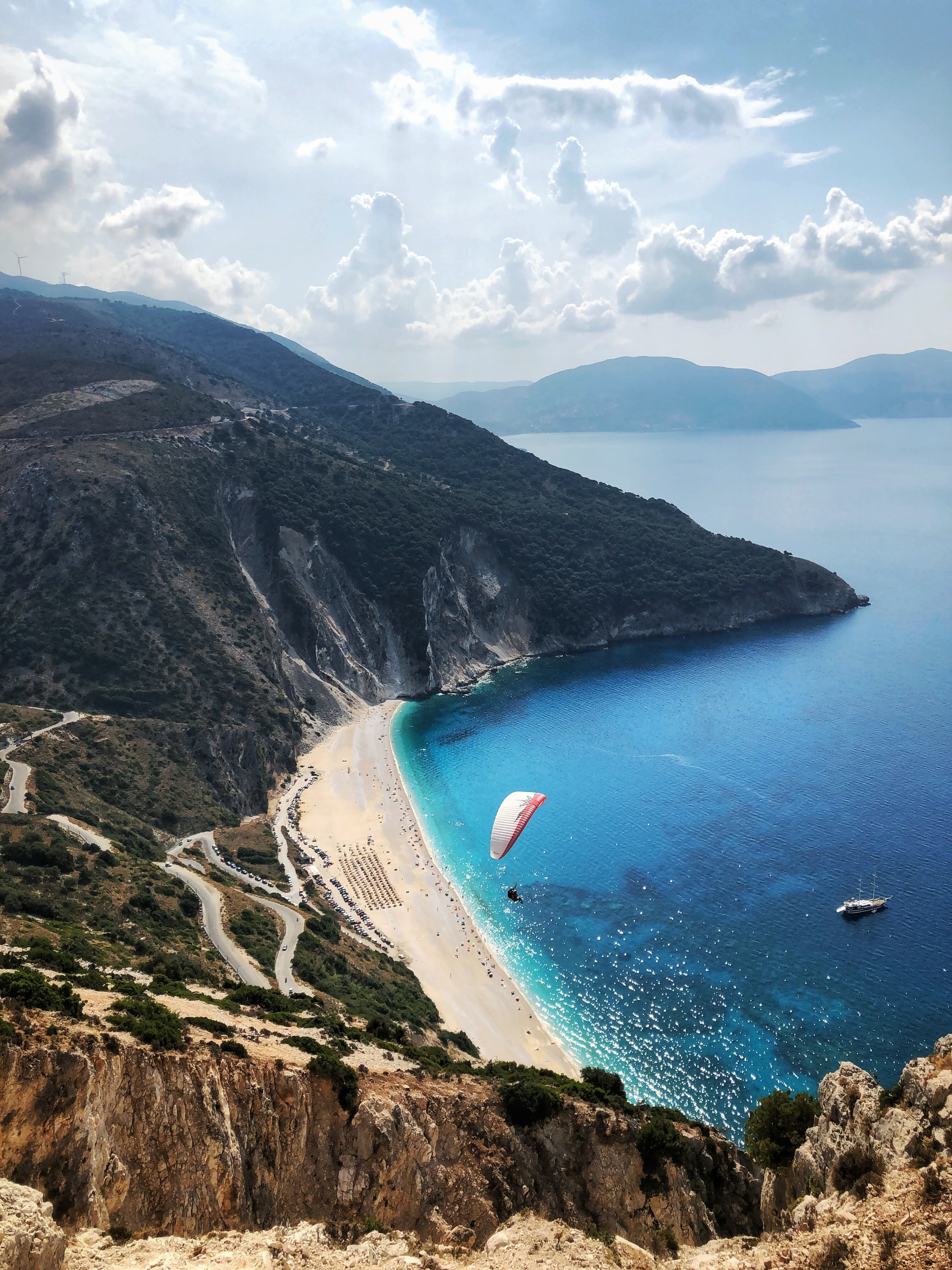 Najlepši grški otok 2023: 10 grških otokov, kjer si boste želeli preživeti poletne počitnice