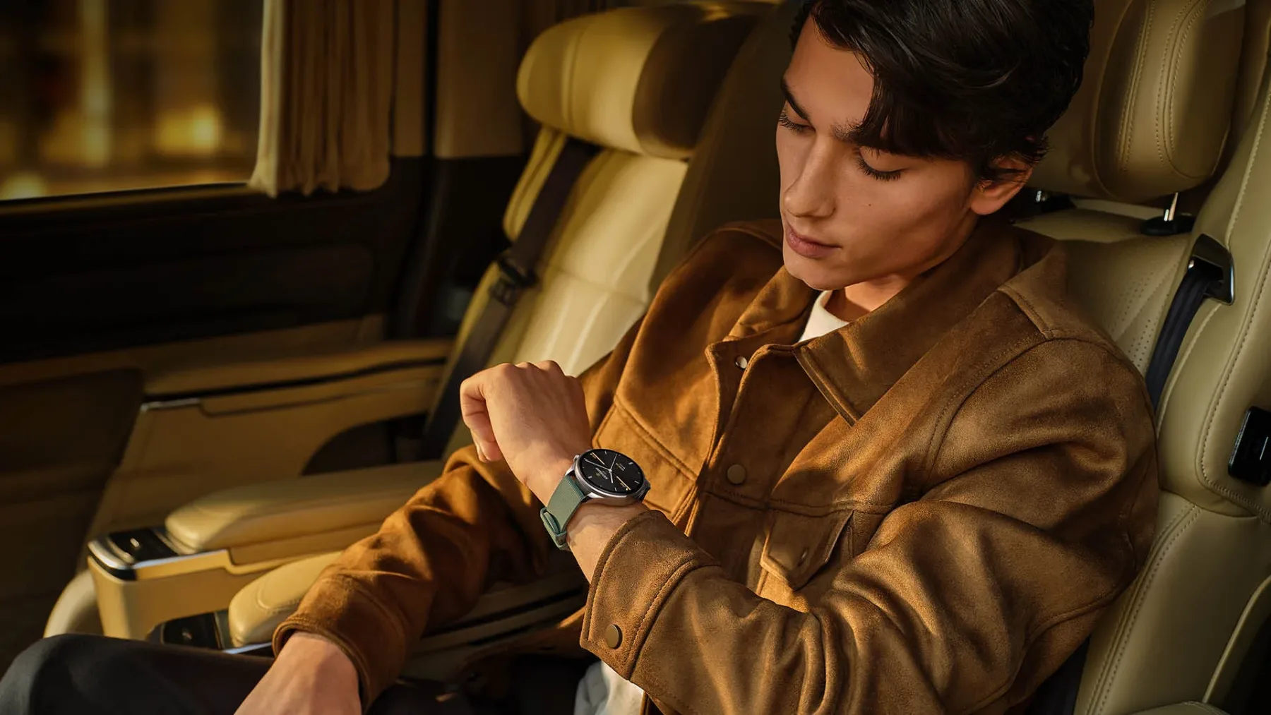 Največji horološki škandal leta: Swatch x Audemars Piguet Royal Pop končno na zapestju