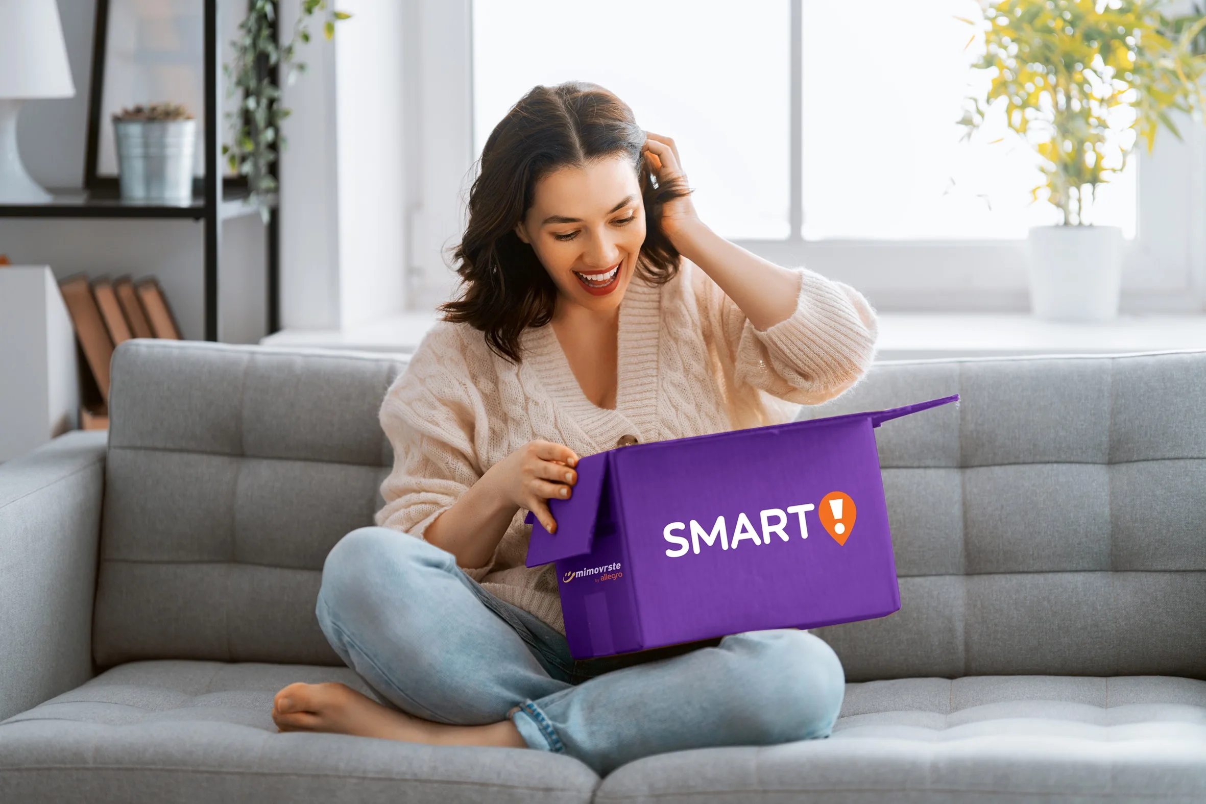 Nakup prek spleta? Izkoristite neomejeno dostavo – Smart!