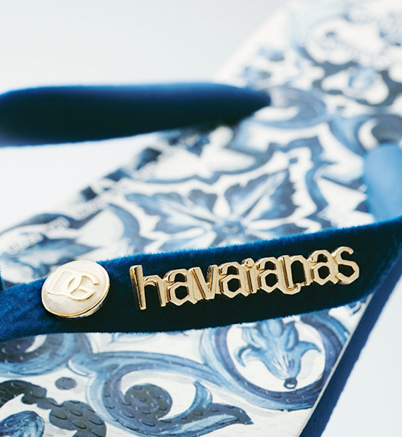 Natikači Havaianas in Dolce & Gabbana: poletna kolekcija, ki je ne smete zamuditi