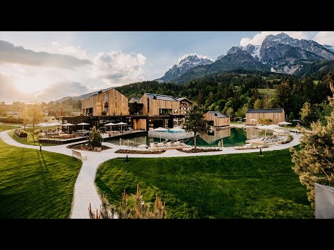 Naturhotel Forsthofgut: razkošje in tradicija v senci avstrijskih Alp