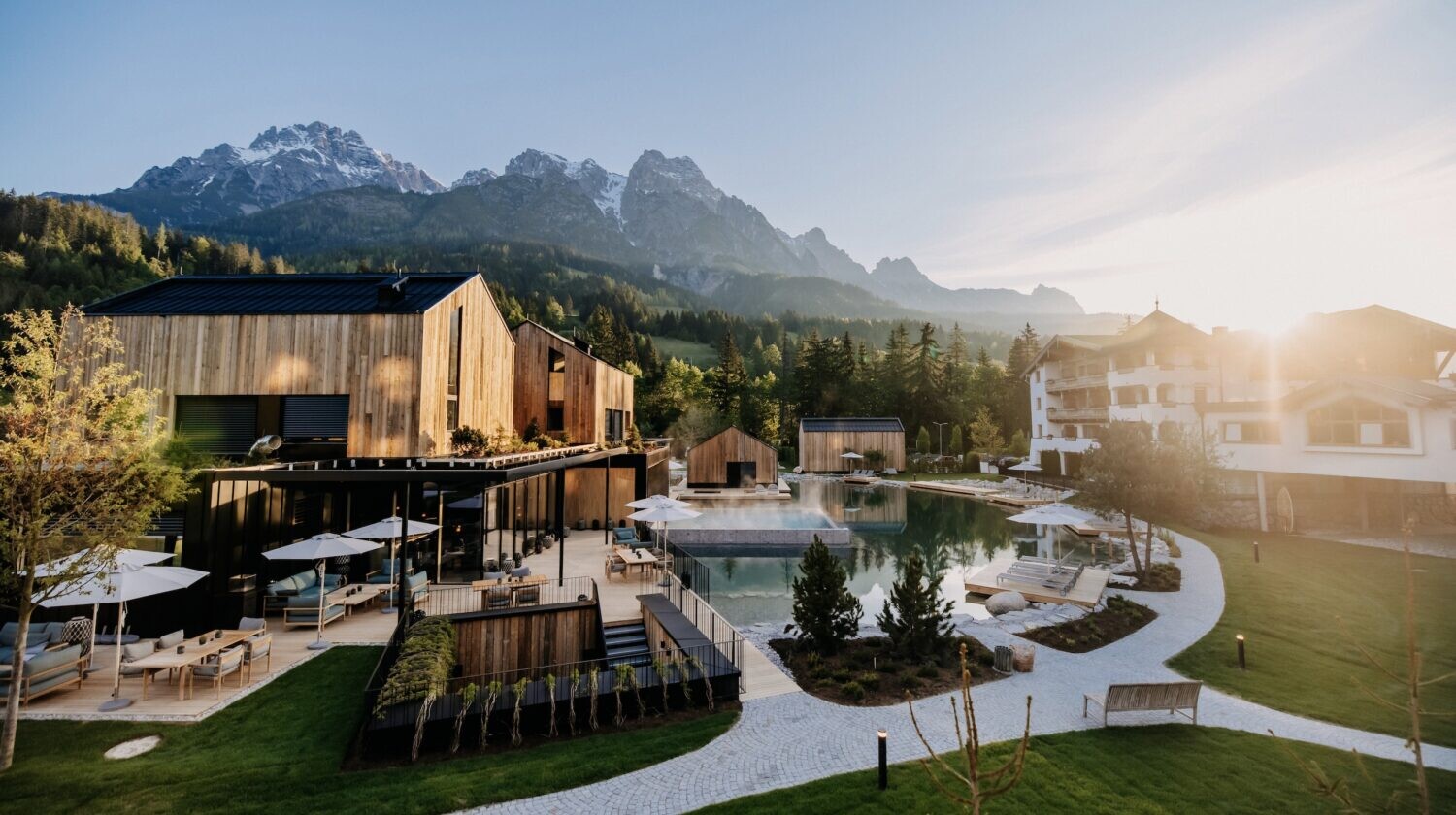 Naturhotel Forsthofgut: razkošje in tradicija v senci avstrijskih Alp