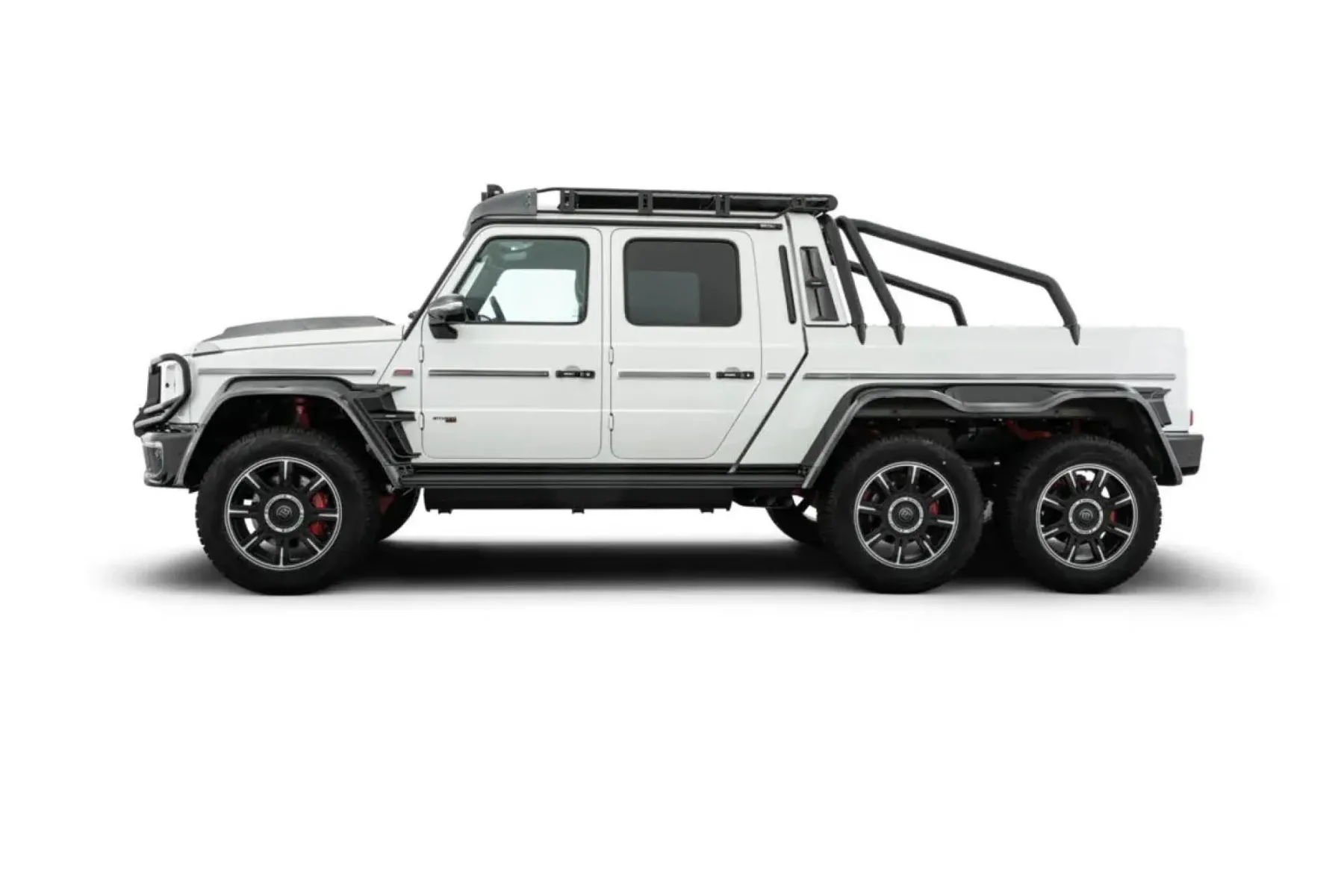 Ne boste verjeli: BRABUS XLP 800 6×6 Adventure v 5,8 s do 100 km/h – in stane prek 1,3 mio €