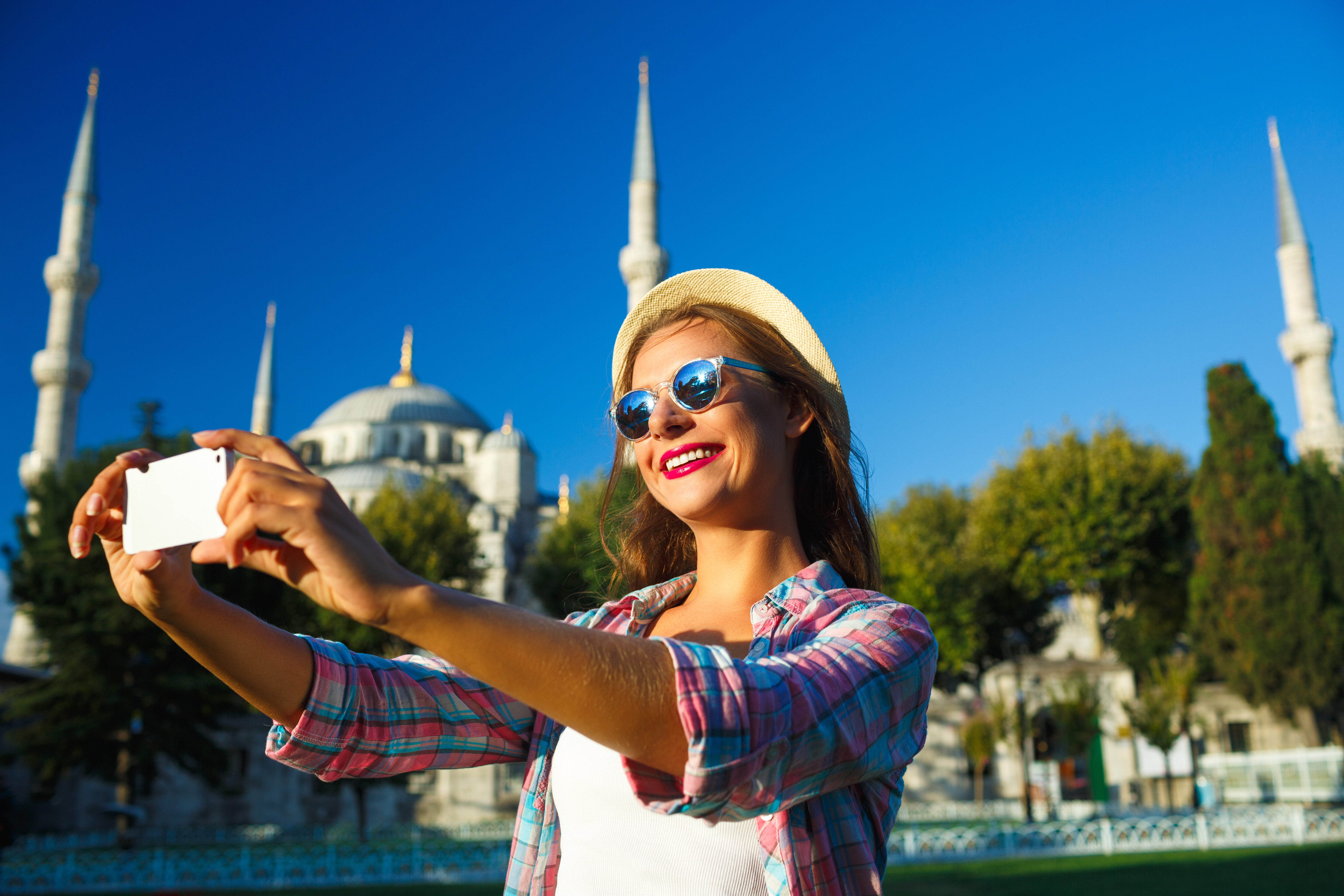 Neprimerno obnašanje turistov: ne delaj istih napak kot ostali popotniki
