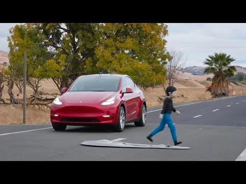 Night Rider 2.0: Grok xAI prihaja v Tesla vozila – in je zabavnejši kot KITT iz 80-ih