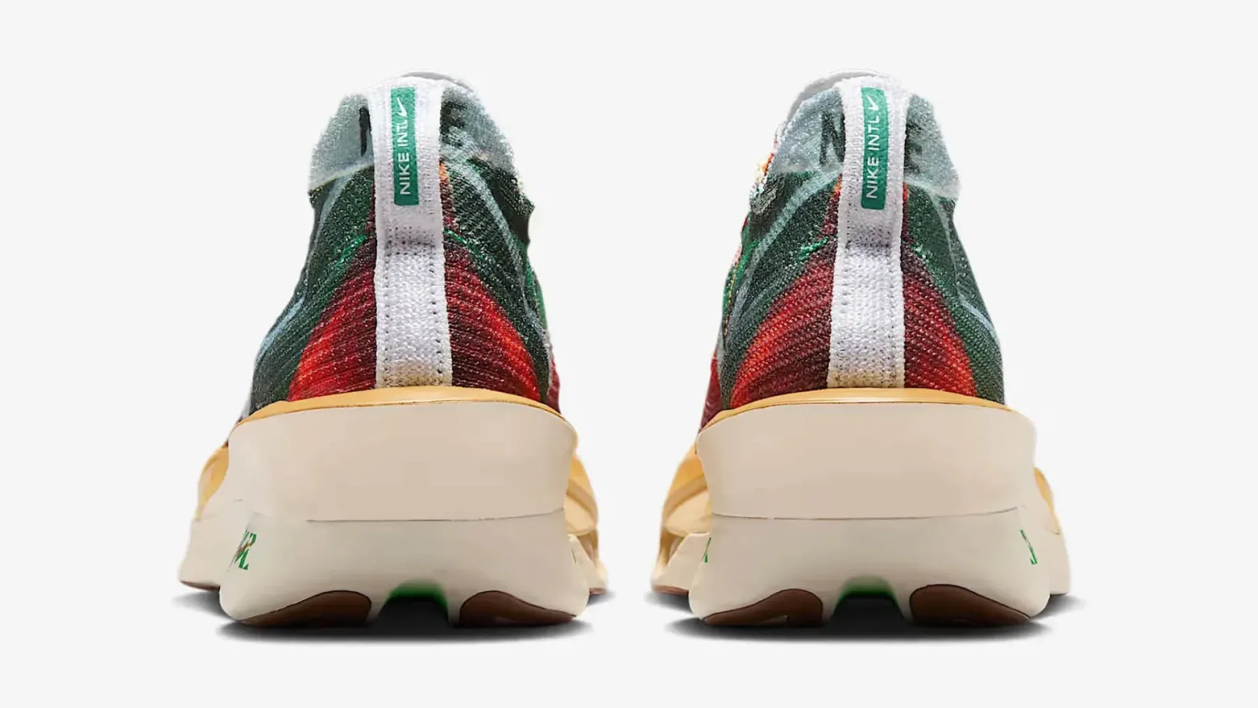 Nike Alphafly 3 Premium: ko se maraton sreča z retro glamurjem sedemdesetih